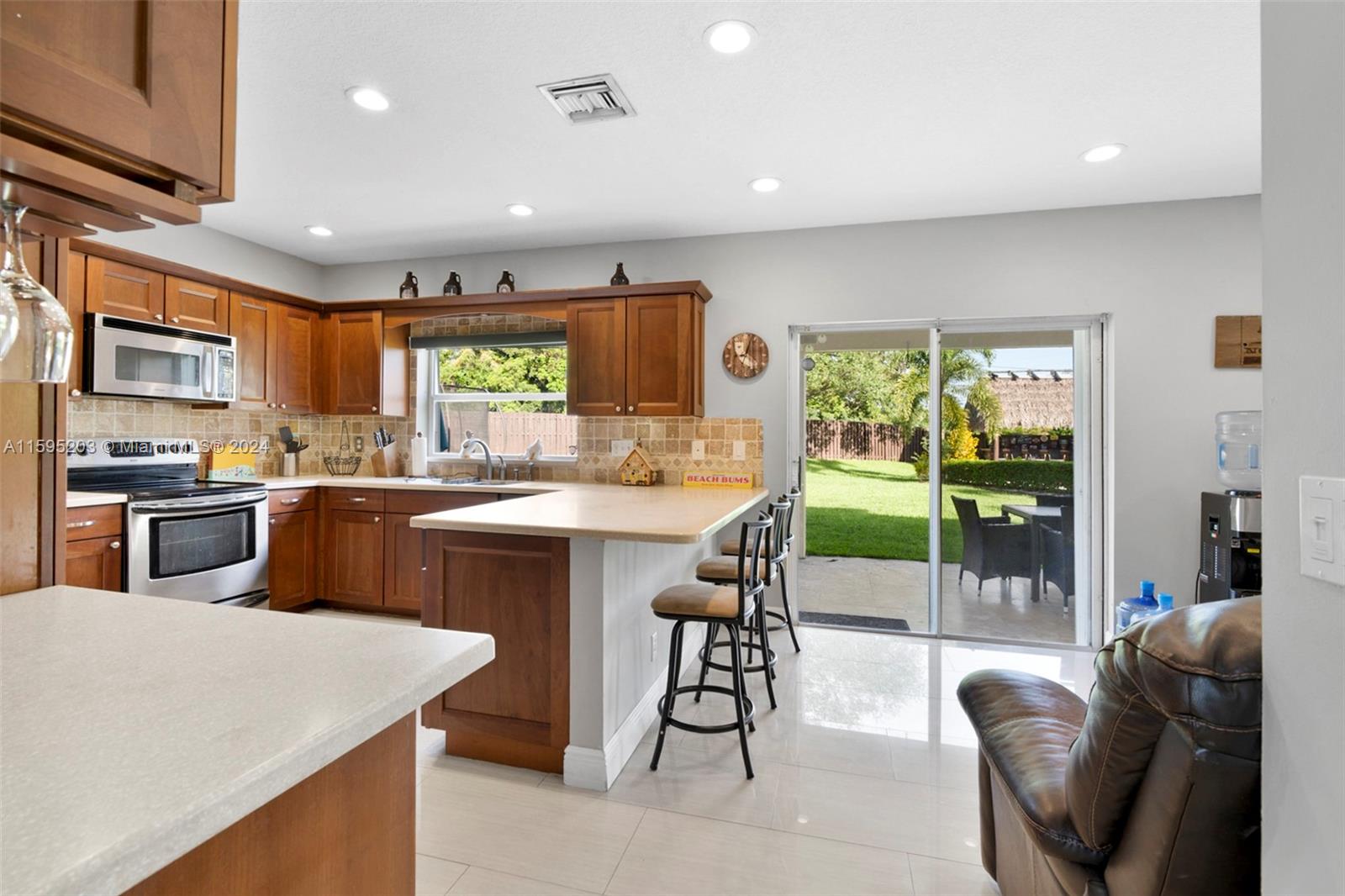 COOPERS GROVE - Residential