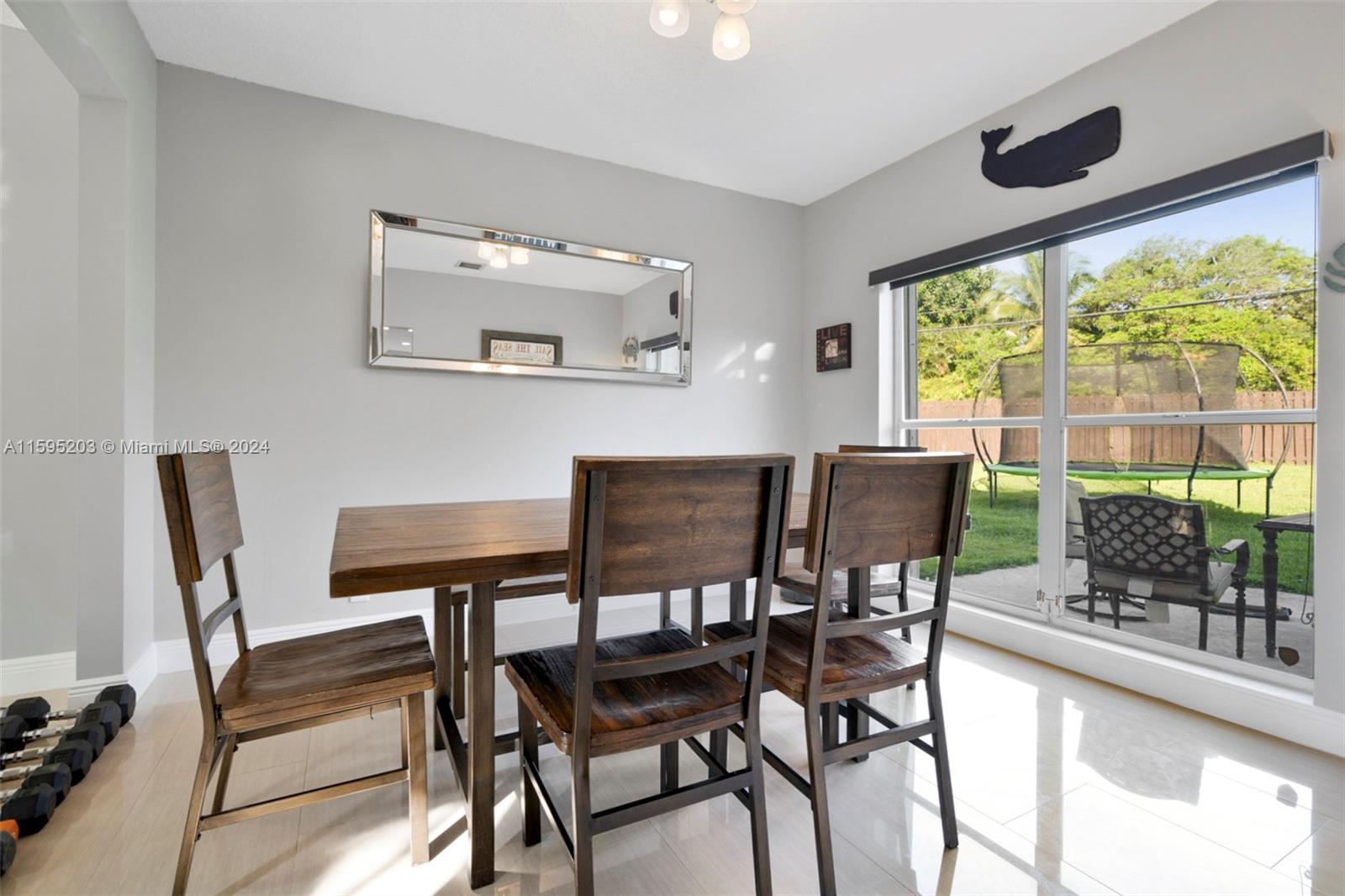 COOPERS GROVE - Residential