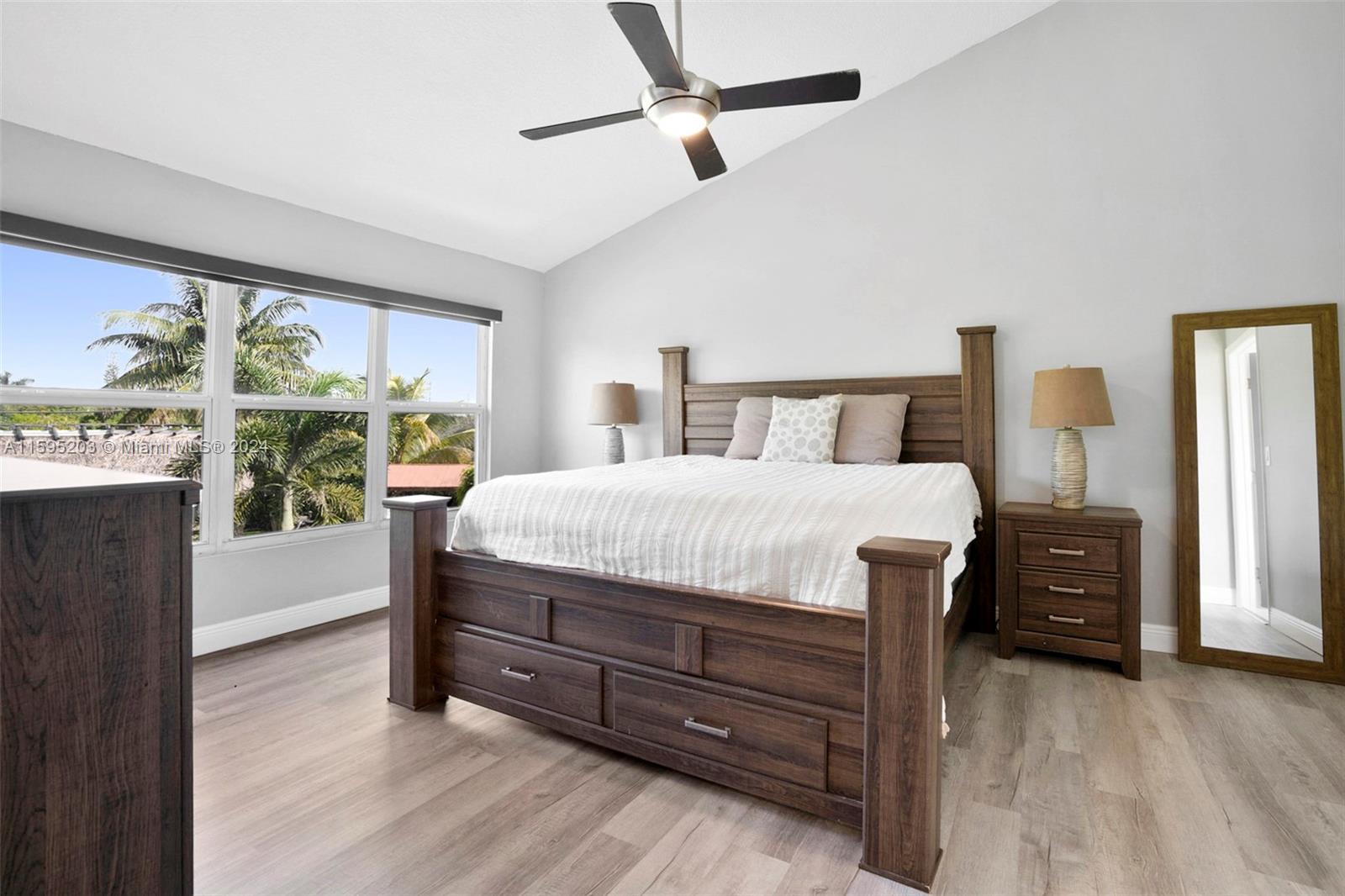 COOPERS GROVE - Residential