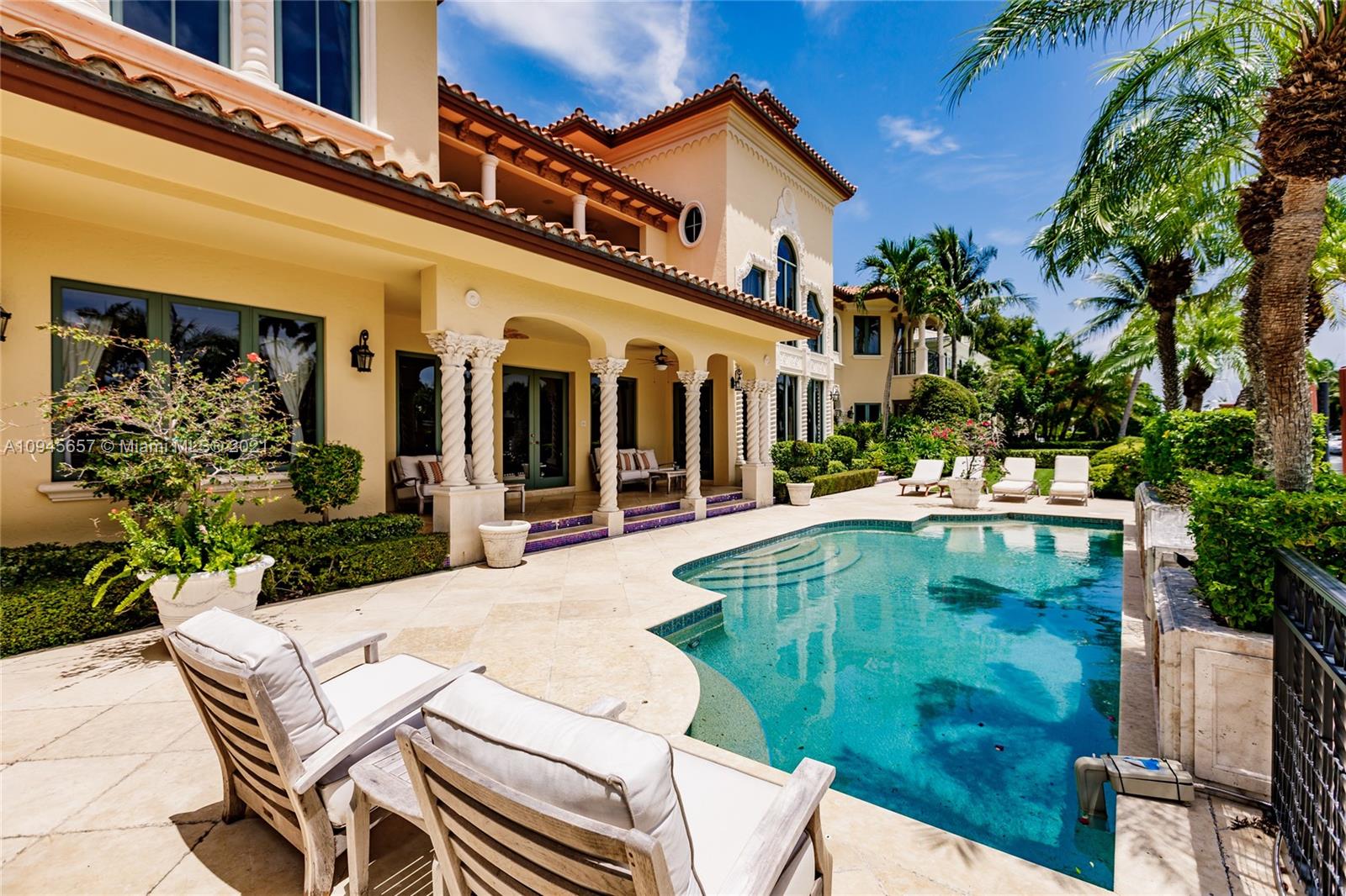 CORAL ISLES - Residential