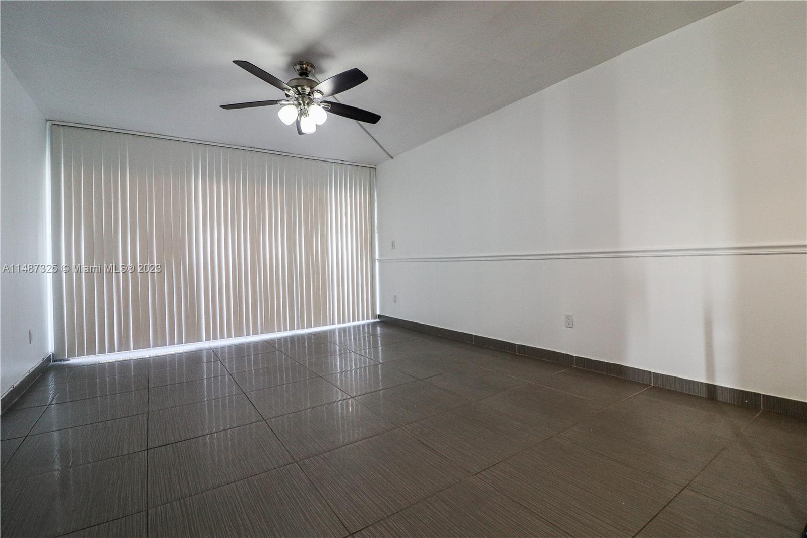 FRENCH VILLAS CONDO - Residential Lease