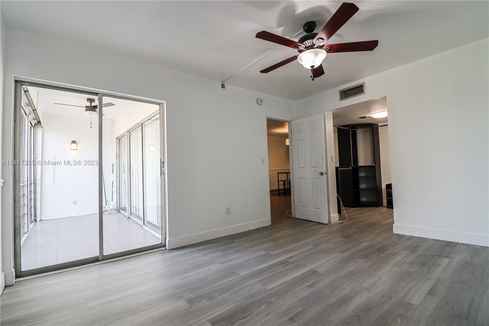 FRENCH VILLAS CONDO - Residential Lease