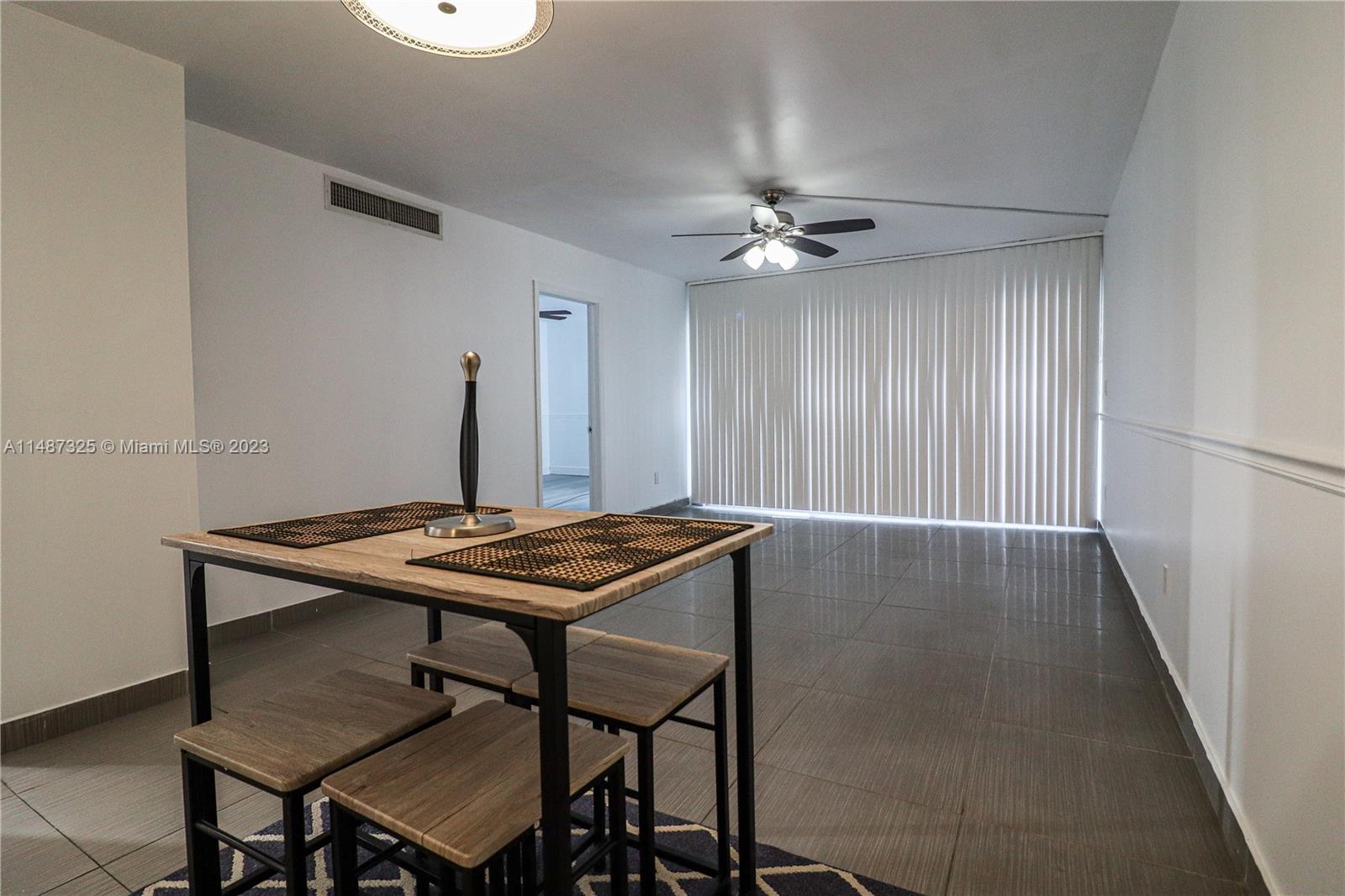 FRENCH VILLAS CONDO - Residential Lease