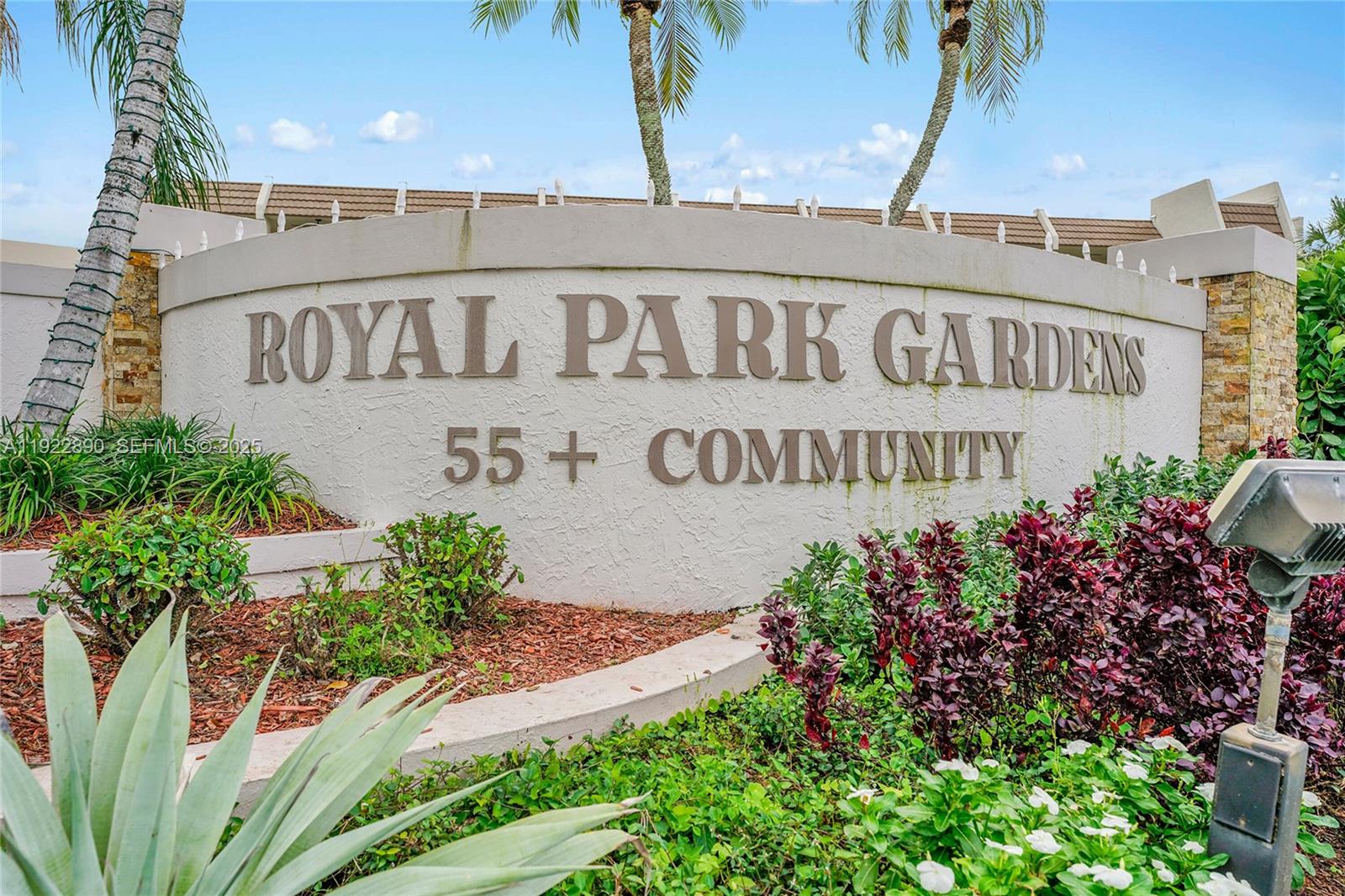 Stunning, Fully Remodeled 1/1.5 in Royal Park Gardens—Over $65,000 in Upgrades!
Step into luxury with this ground-floor beauty, completely redesigned. Light, bright, and modern, this turnkey home features brand-new flooring throughout, a designer kitchen. Every detail has been updated, including both bathrooms. Unit has washer/dryer. Enjoy year-round living and extra space in your enclosed patio, perfect as a reading room, hobby area, or quiet retreat, complete with garden views. Royal Park Gardens is a beautifully maintained 55+ community offering three pools, clubhouse, tennis, fitness center, billiards, library, BBQ areas, and scenic walking paths. Maintenance includes water, sewer, trash, cable, exterior insurance and upcoming improvements such as roof and exterior updates. Conveniently located near shopping, restaurants, medical facilities, and major roadways. Association requires 55+, 690–700 credit, minimum income, and 12 months condo fees held in escrow.