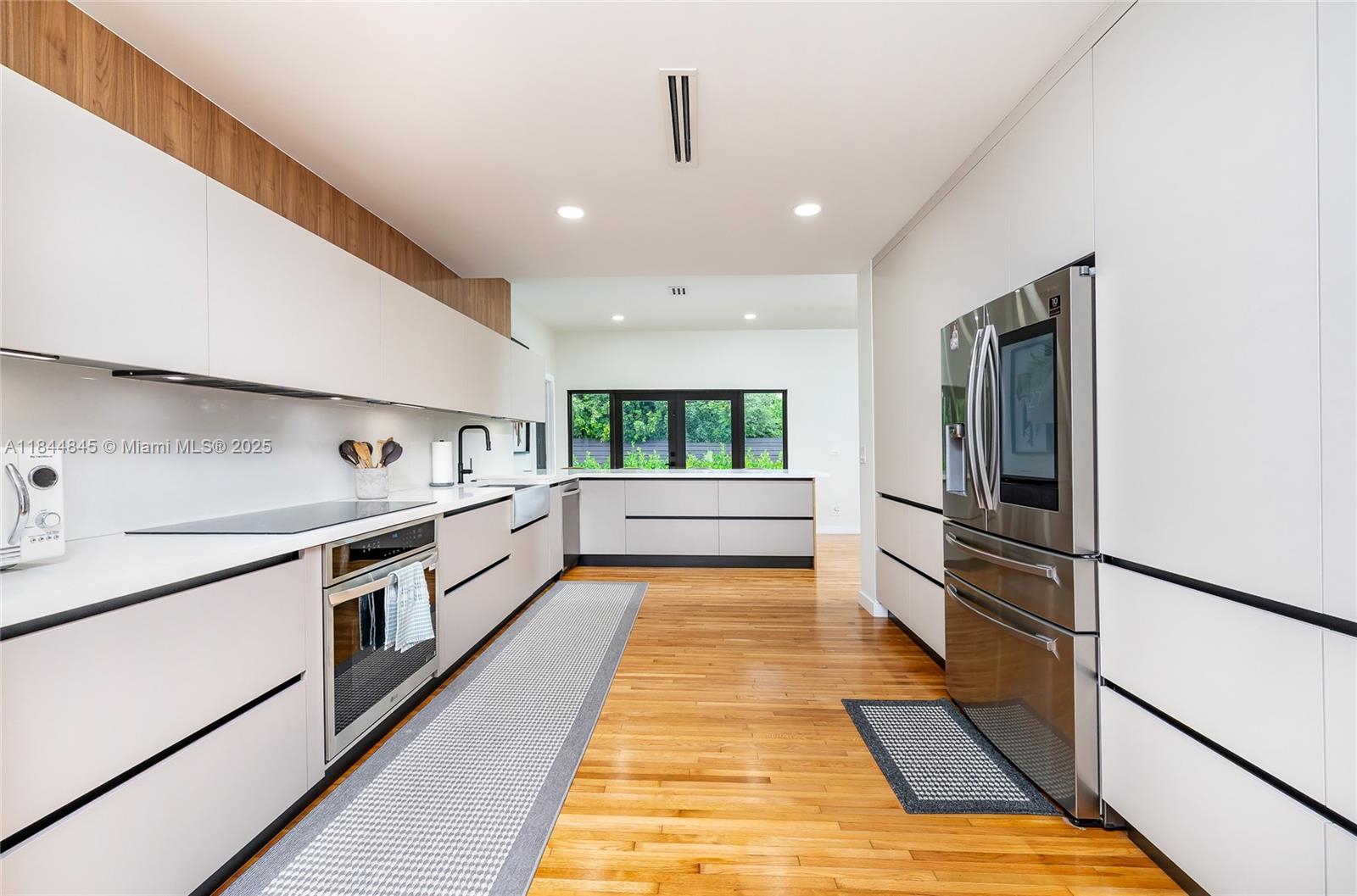 PL 1 OF EAST SPRINGS - Residential