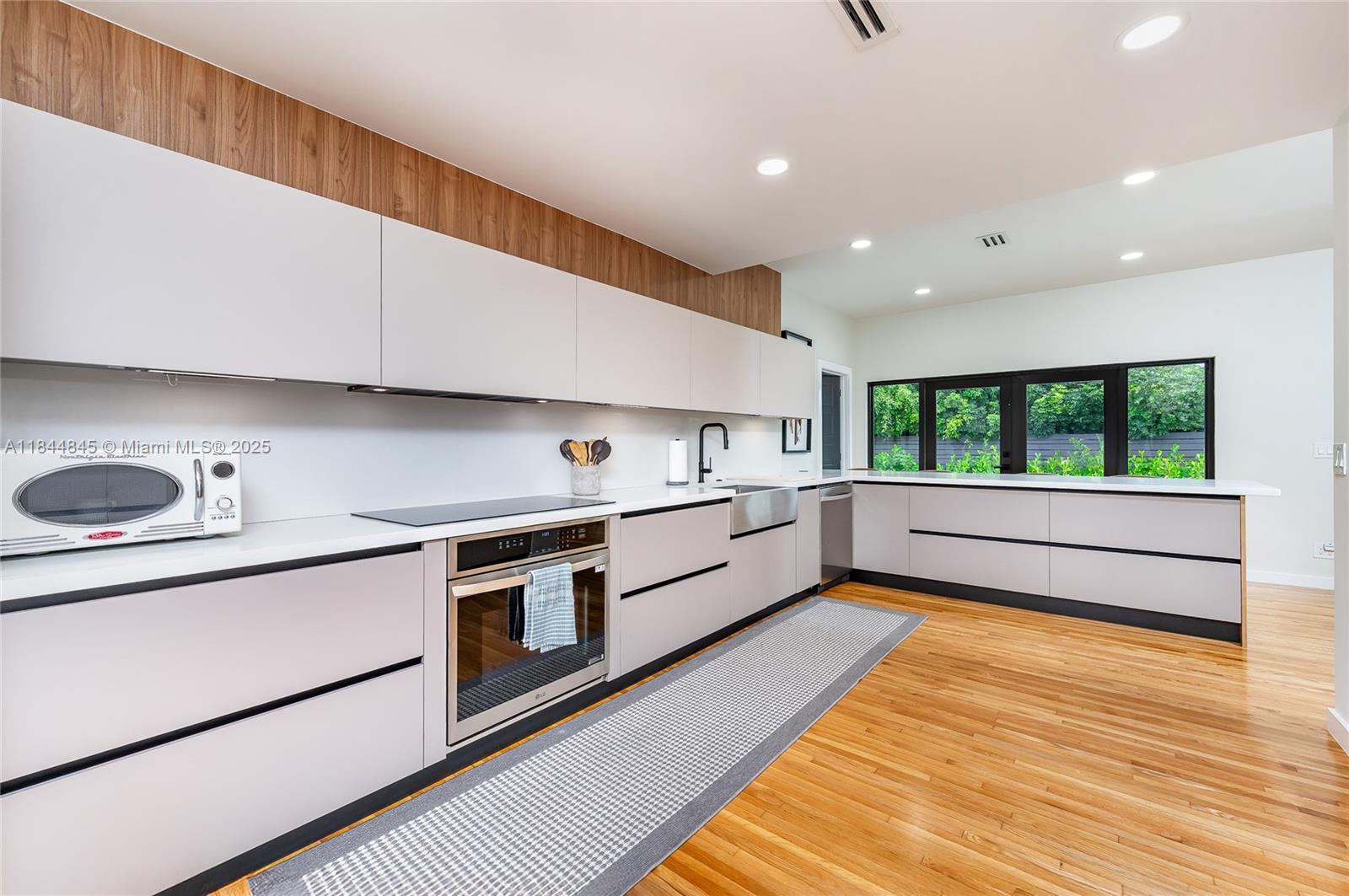 PL 1 OF EAST SPRINGS - Residential