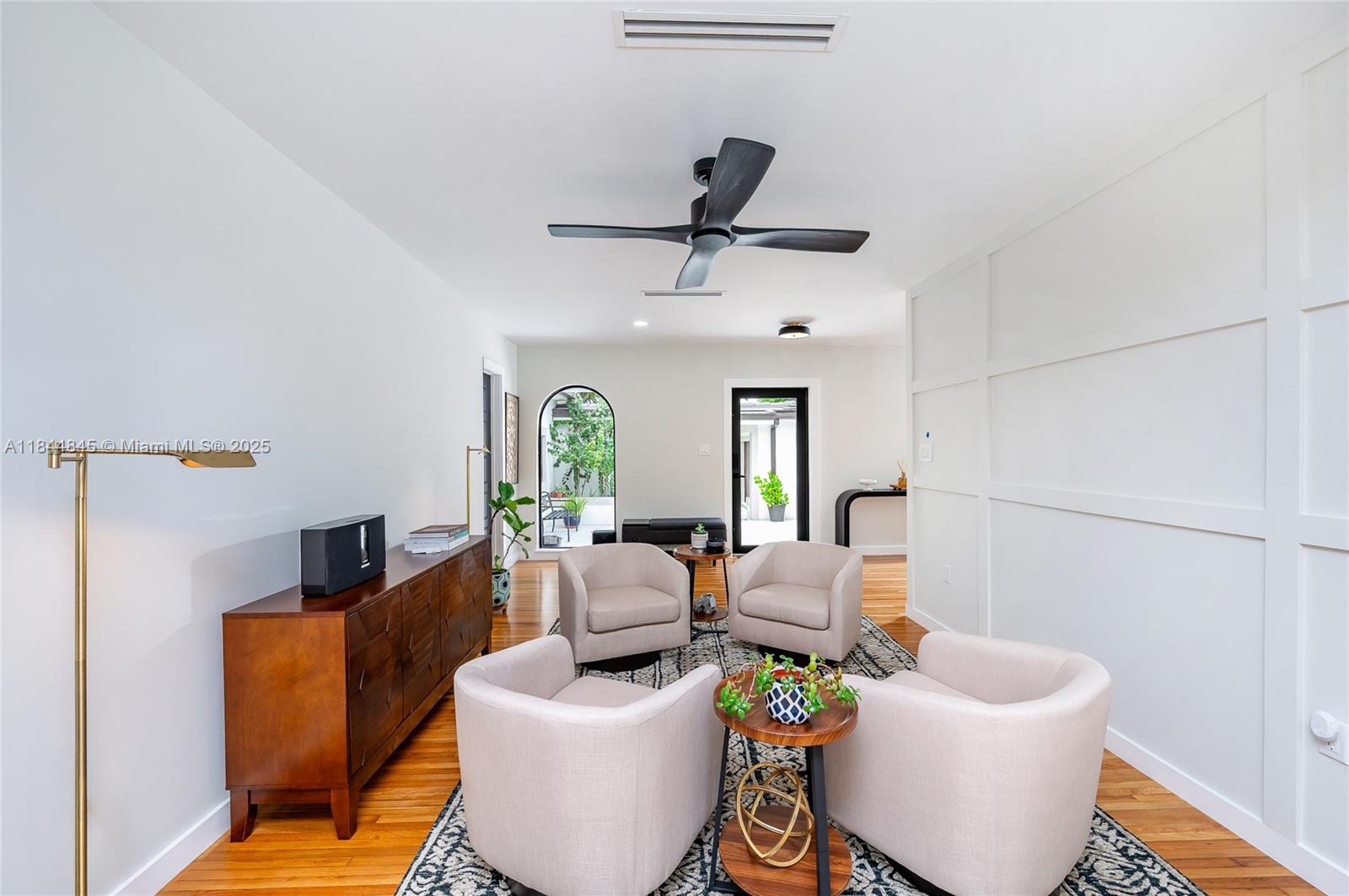 PL 1 OF EAST SPRINGS - Residential