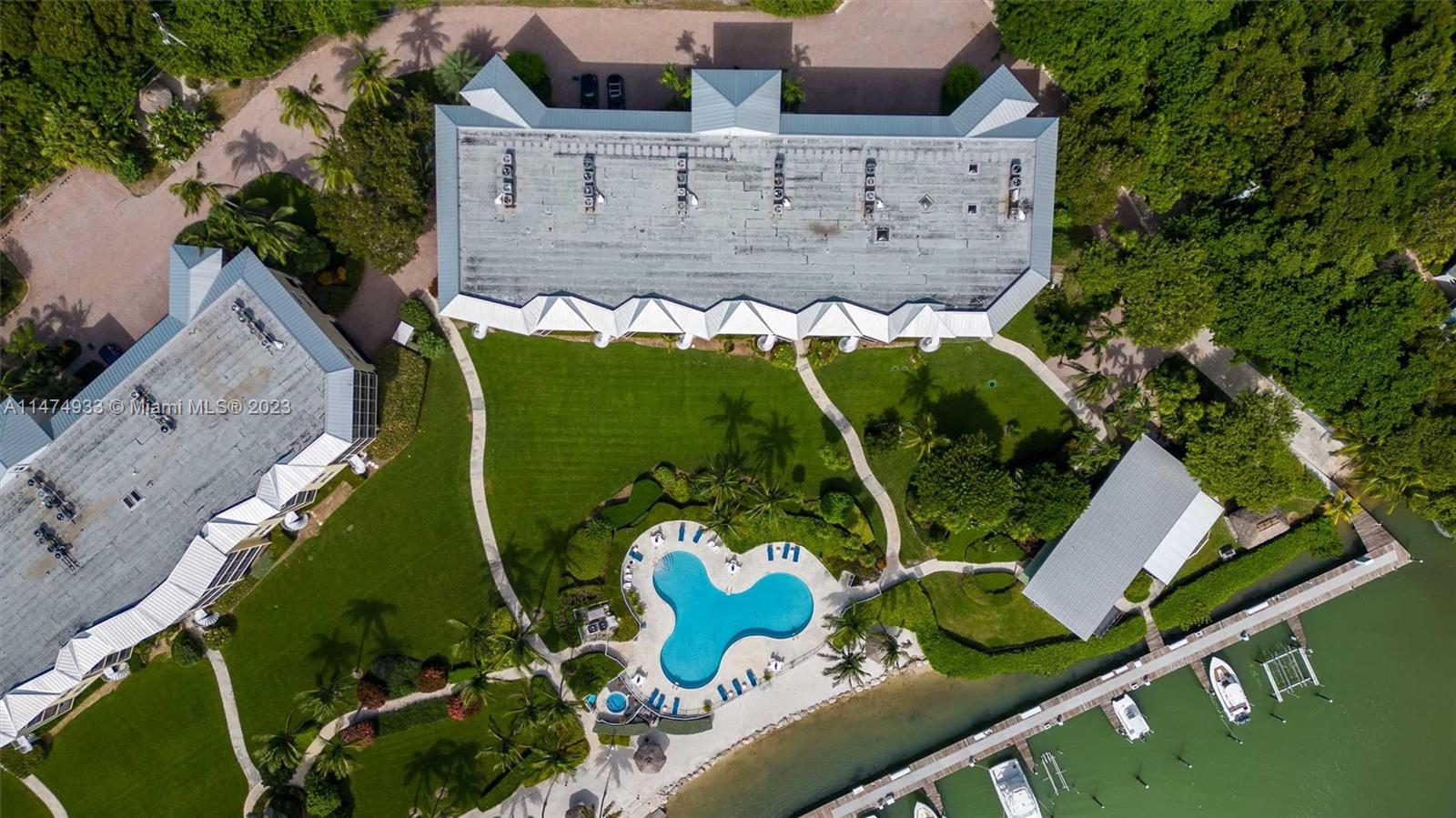OCEAN HARBOUR - Residential