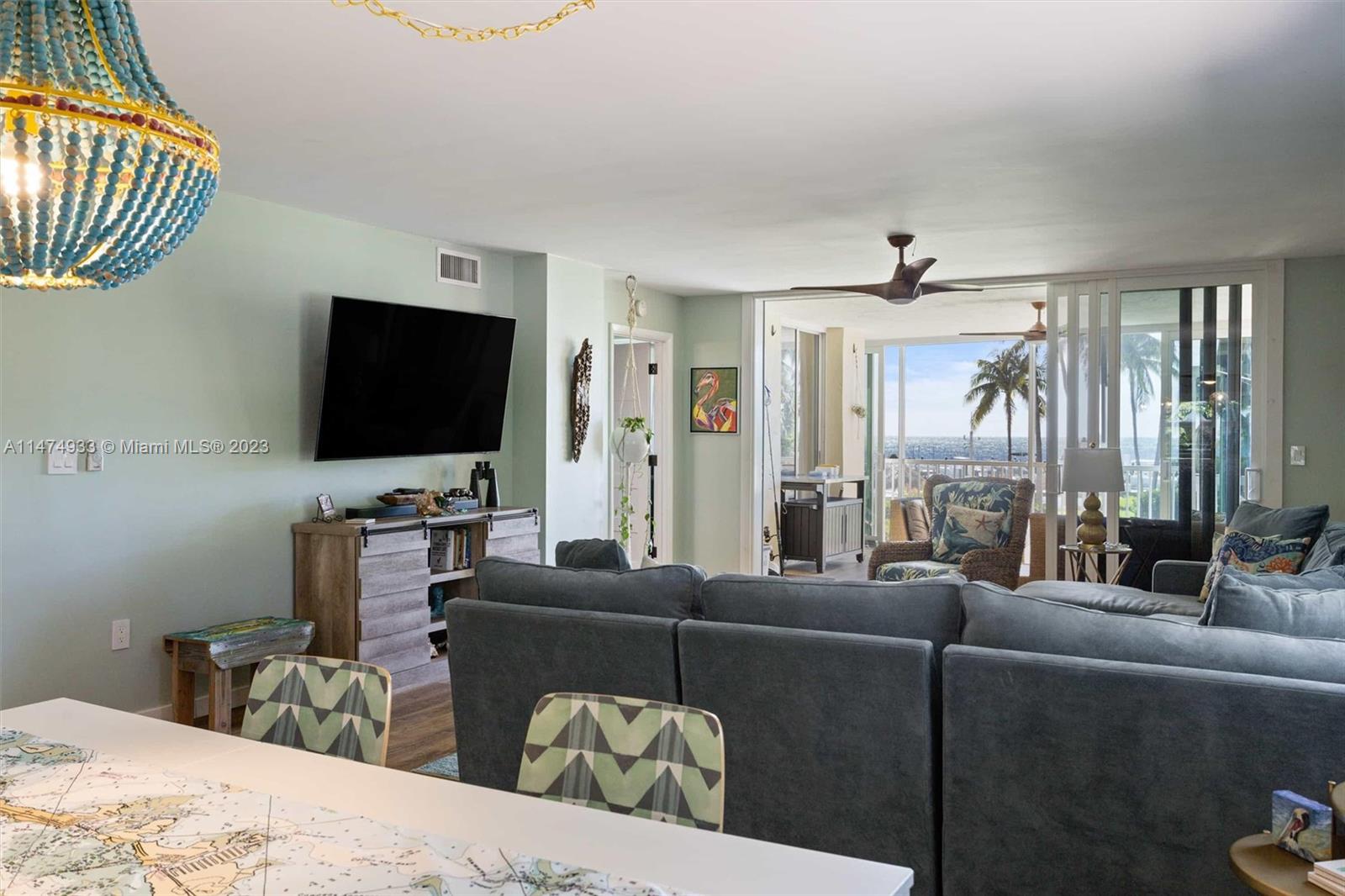 OCEAN HARBOUR - Residential