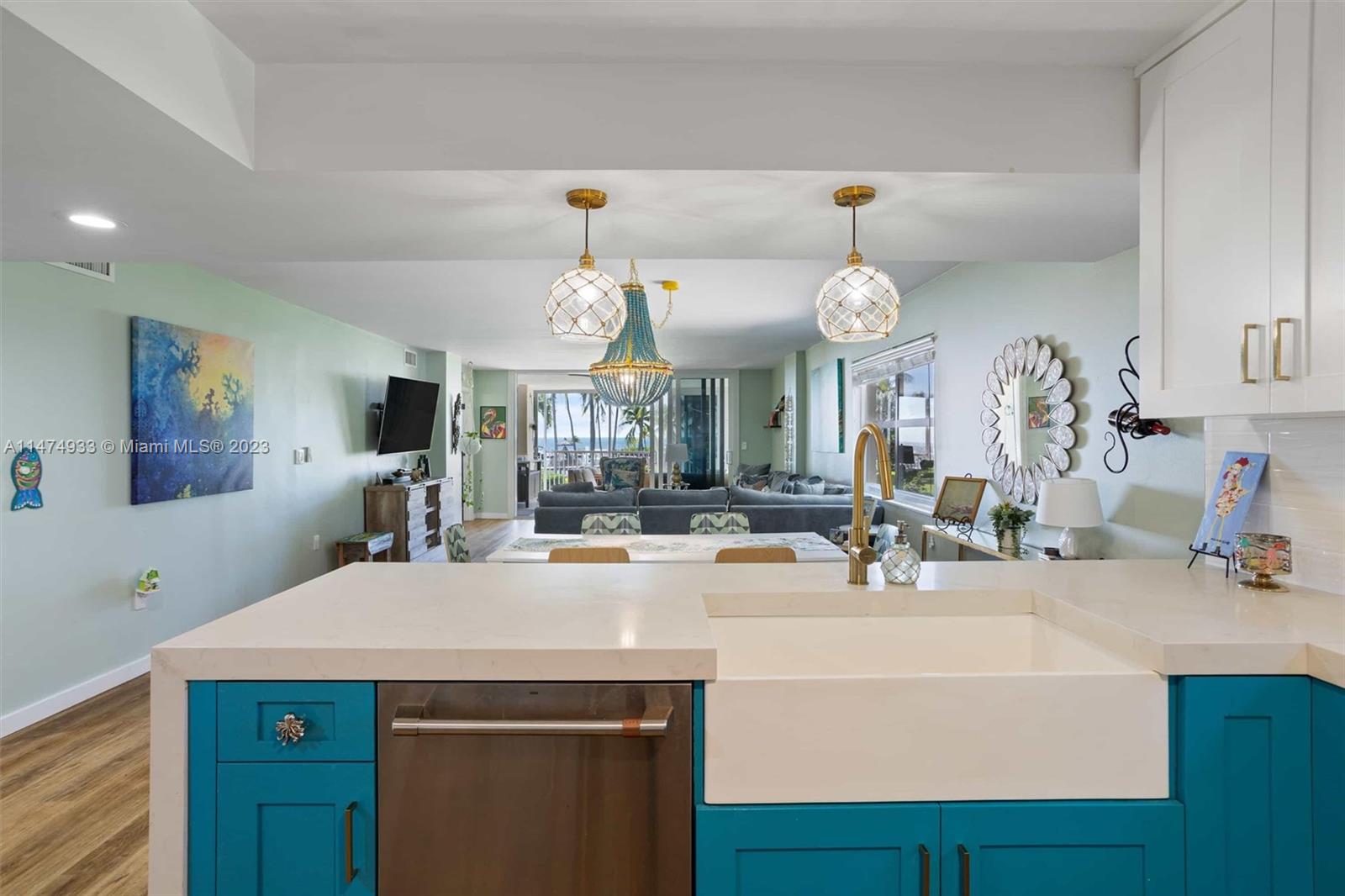 OCEAN HARBOUR - Residential
