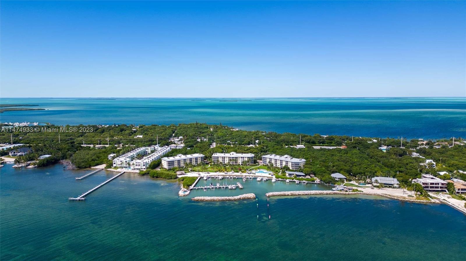 OCEAN HARBOUR - Residential