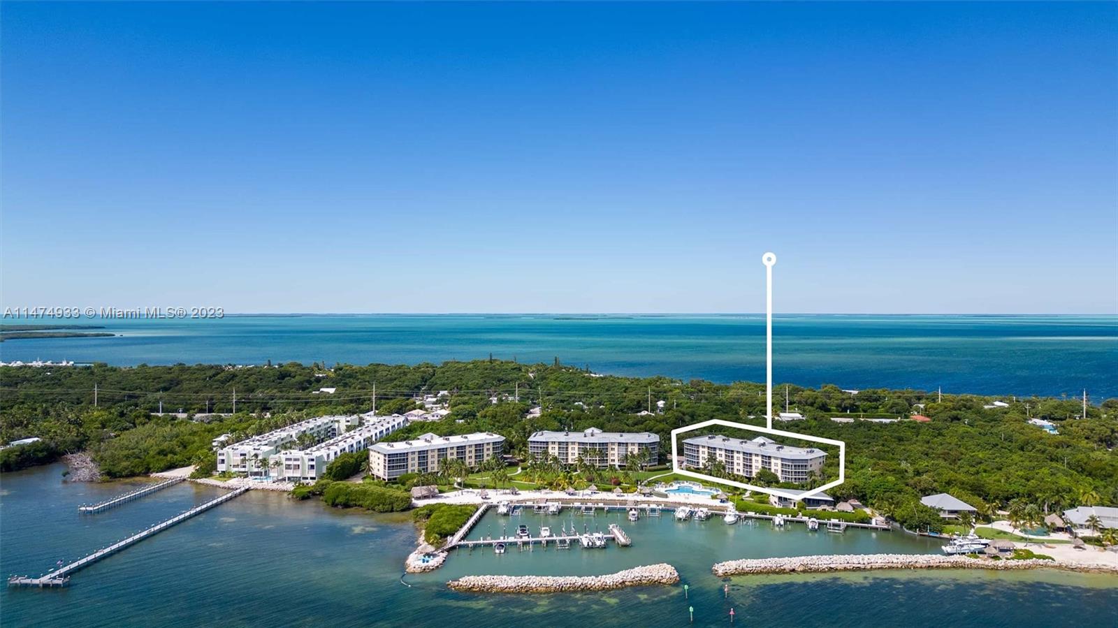 OCEAN HARBOUR - Residential
