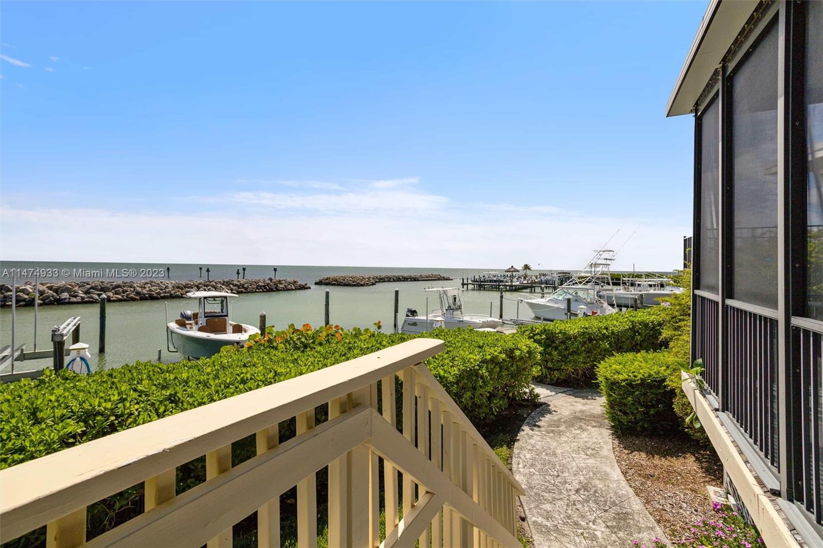 OCEAN HARBOUR - Residential