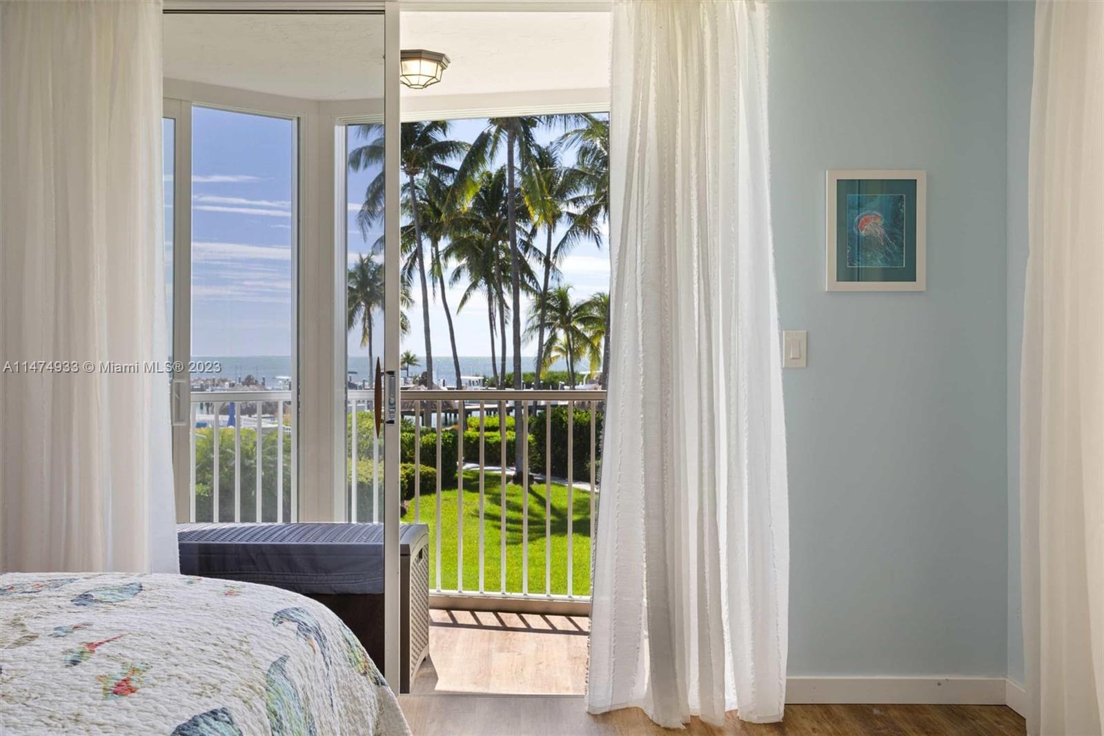 OCEAN HARBOUR - Residential