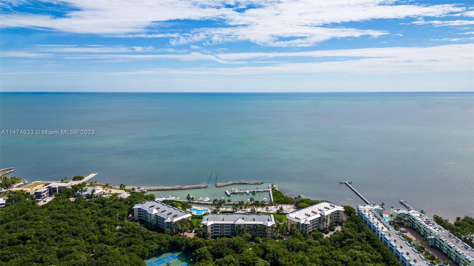 OCEAN HARBOUR - Residential