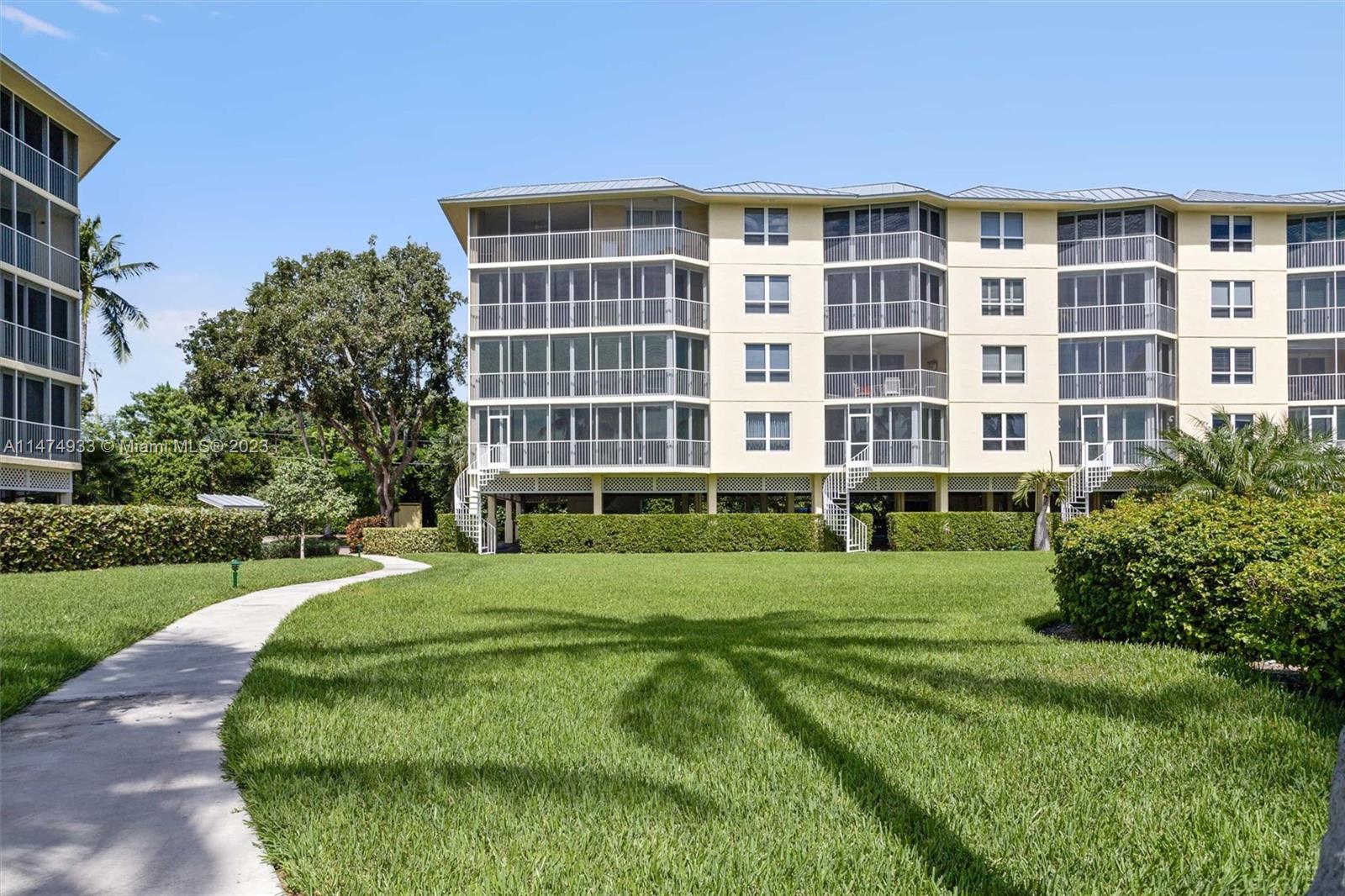 OCEAN HARBOUR - Residential