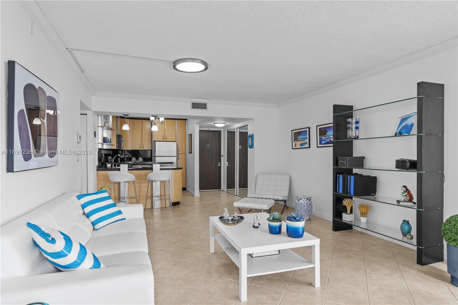 CORONADO CONDO- TOWER III - Residential