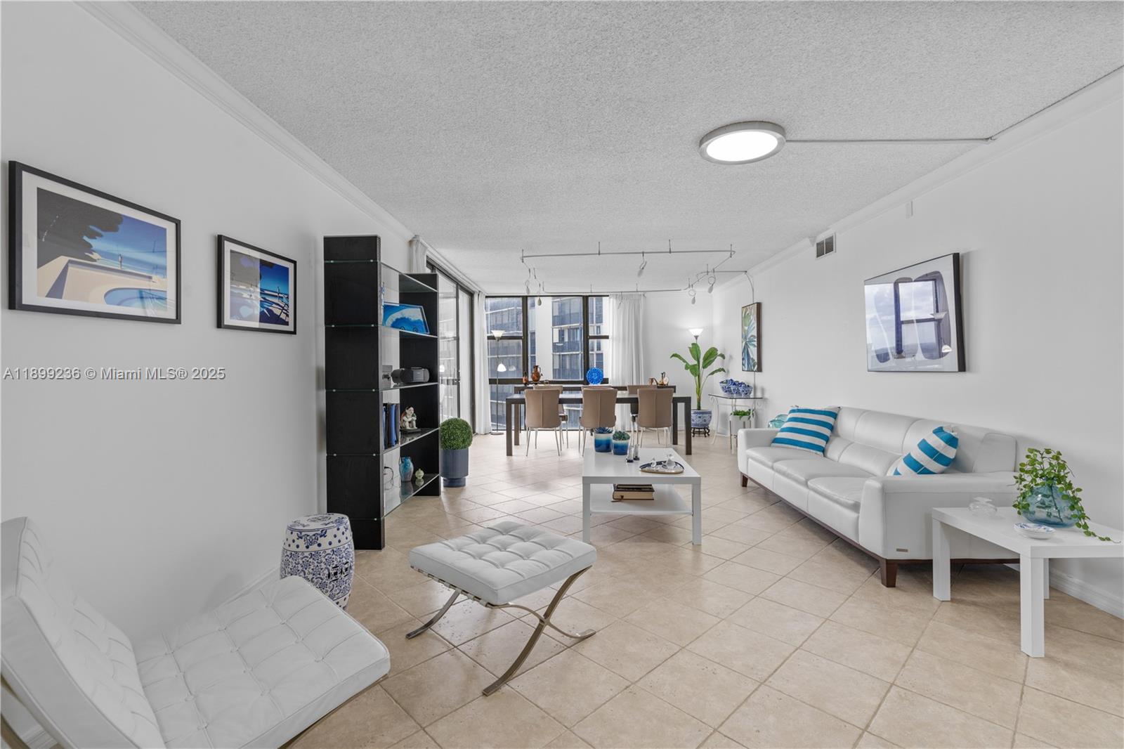 CORONADO CONDO- TOWER III - Residential