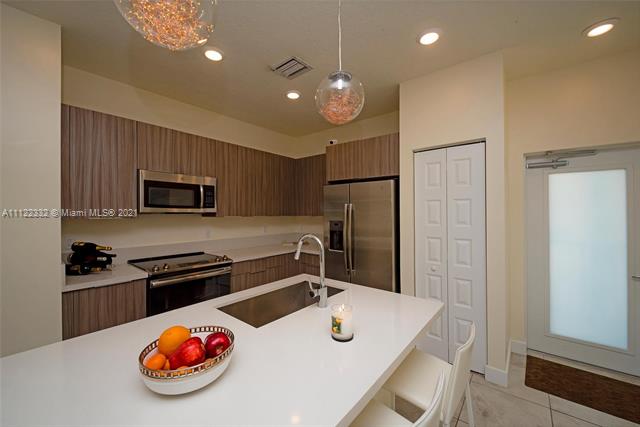 URBANA AT THE RESIDENCES C - Residential