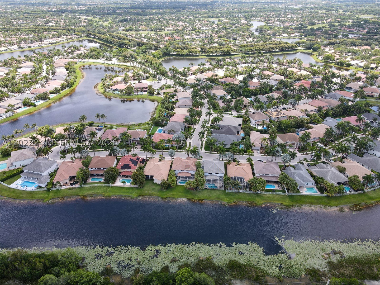 WESTON HILLS - Residential