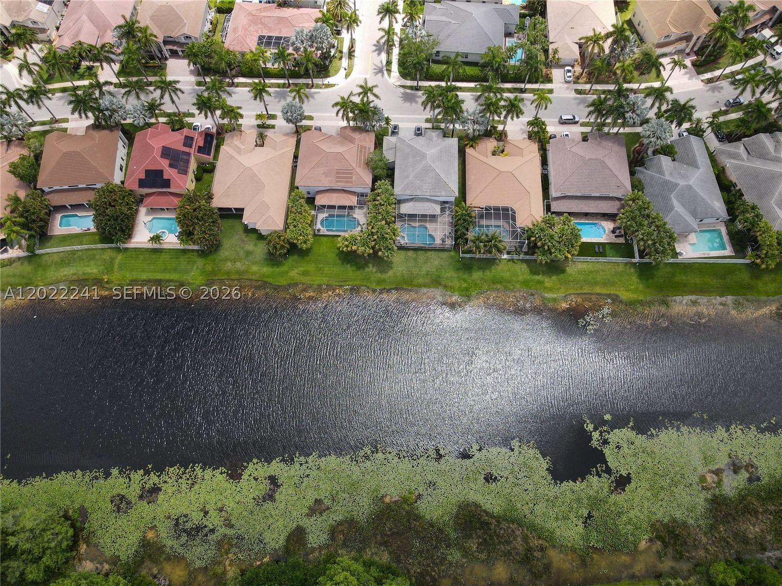 WESTON HILLS - Residential
