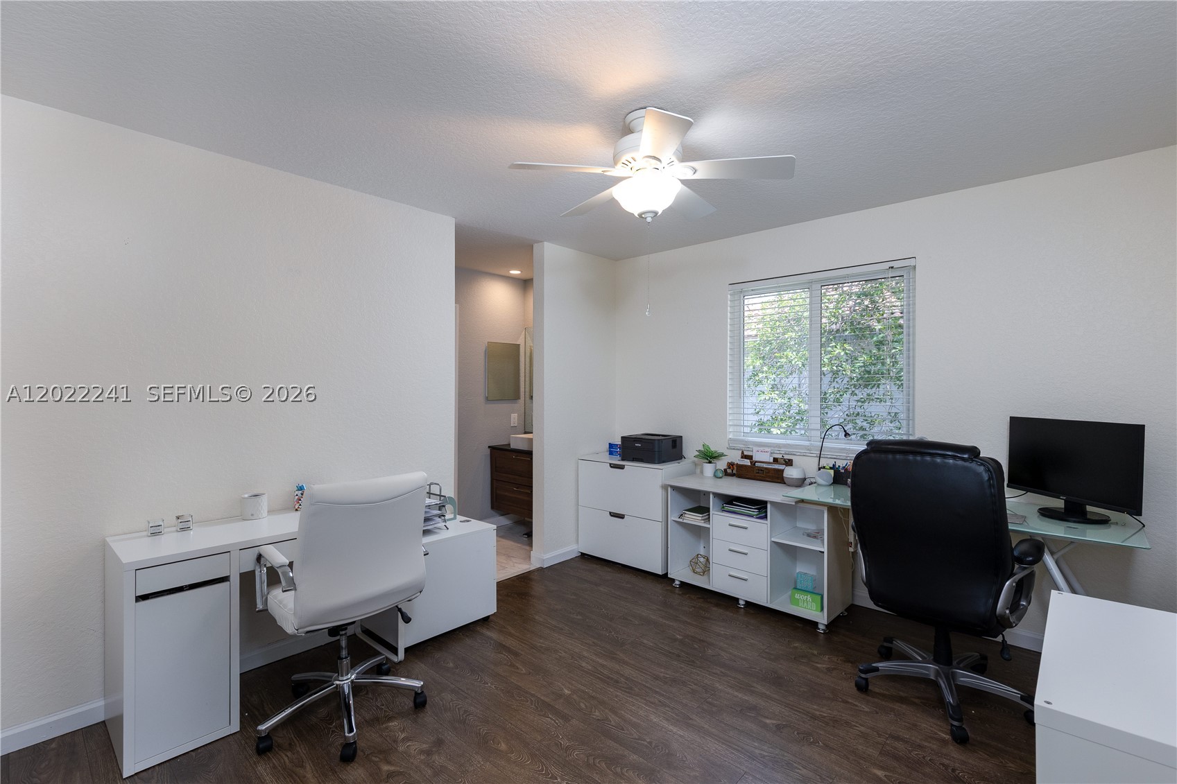 WESTON HILLS - Residential