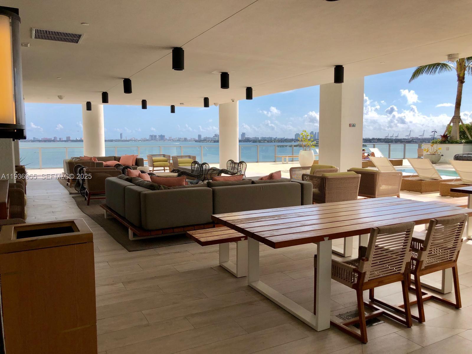 BISCAYNE BEACH CONDO - Residential