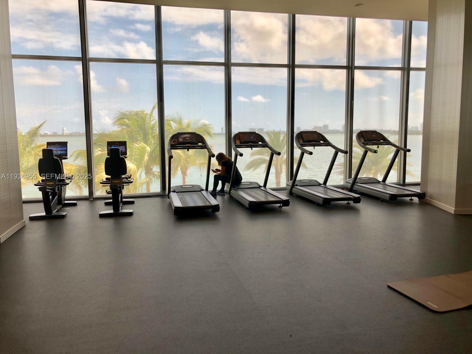 BISCAYNE BEACH CONDO - Residential