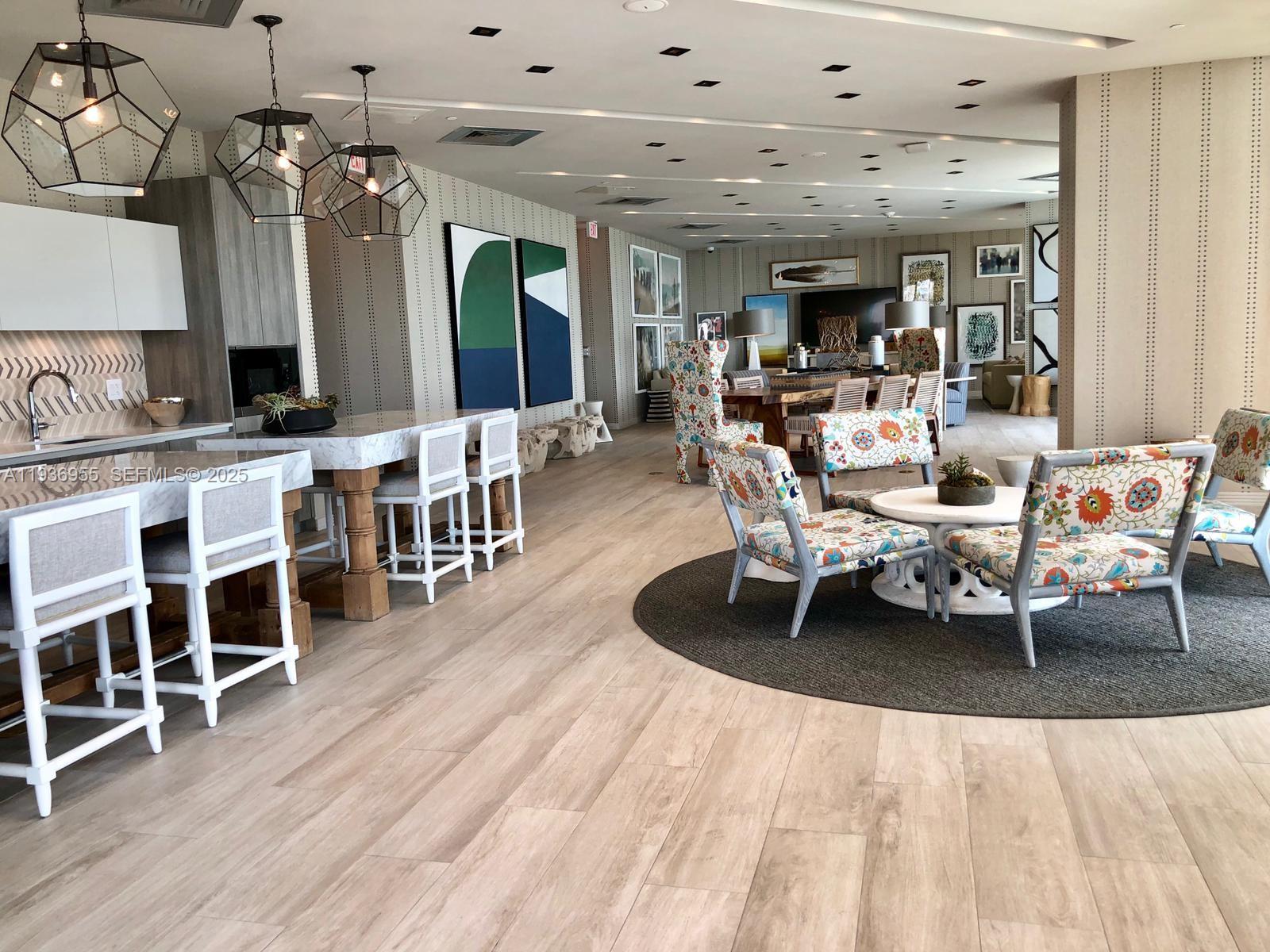 BISCAYNE BEACH CONDO - Residential