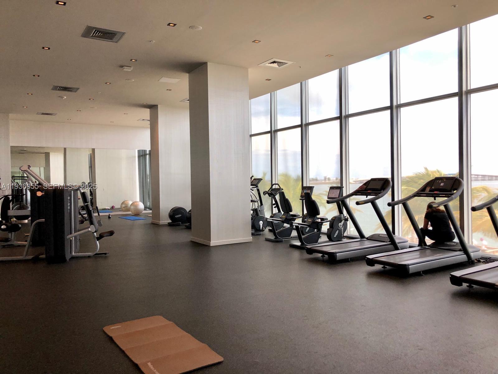 BISCAYNE BEACH CONDO - Residential