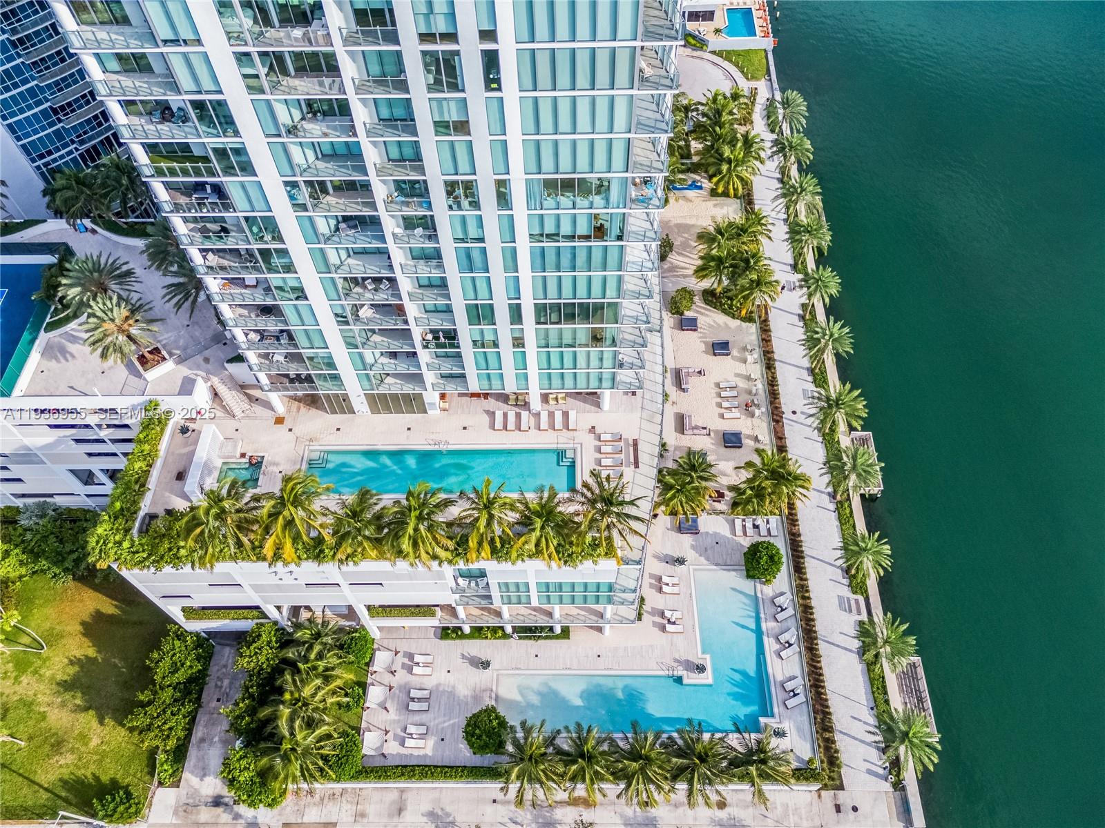 BISCAYNE BEACH CONDO - Residential