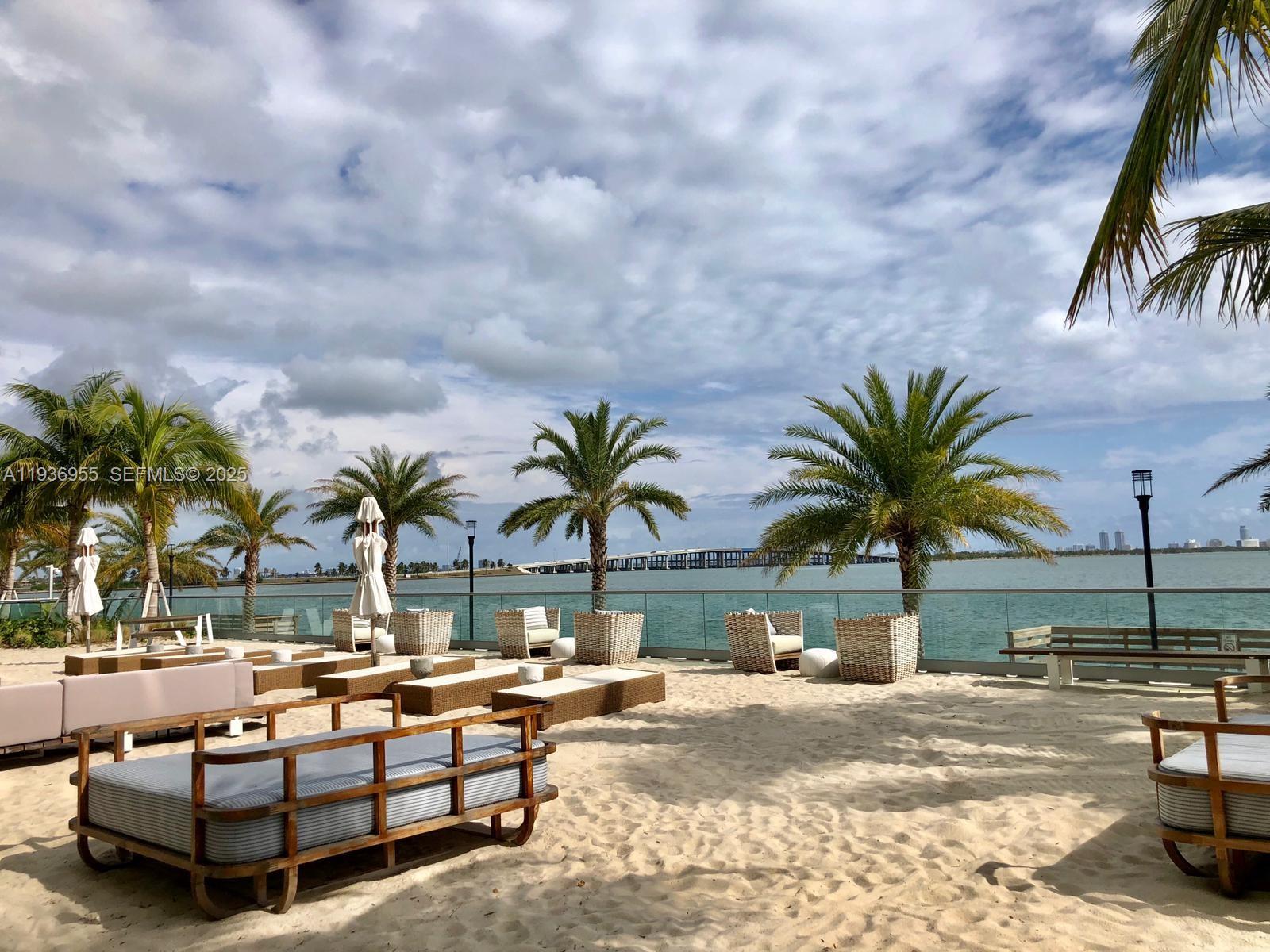 BISCAYNE BEACH CONDO - Residential