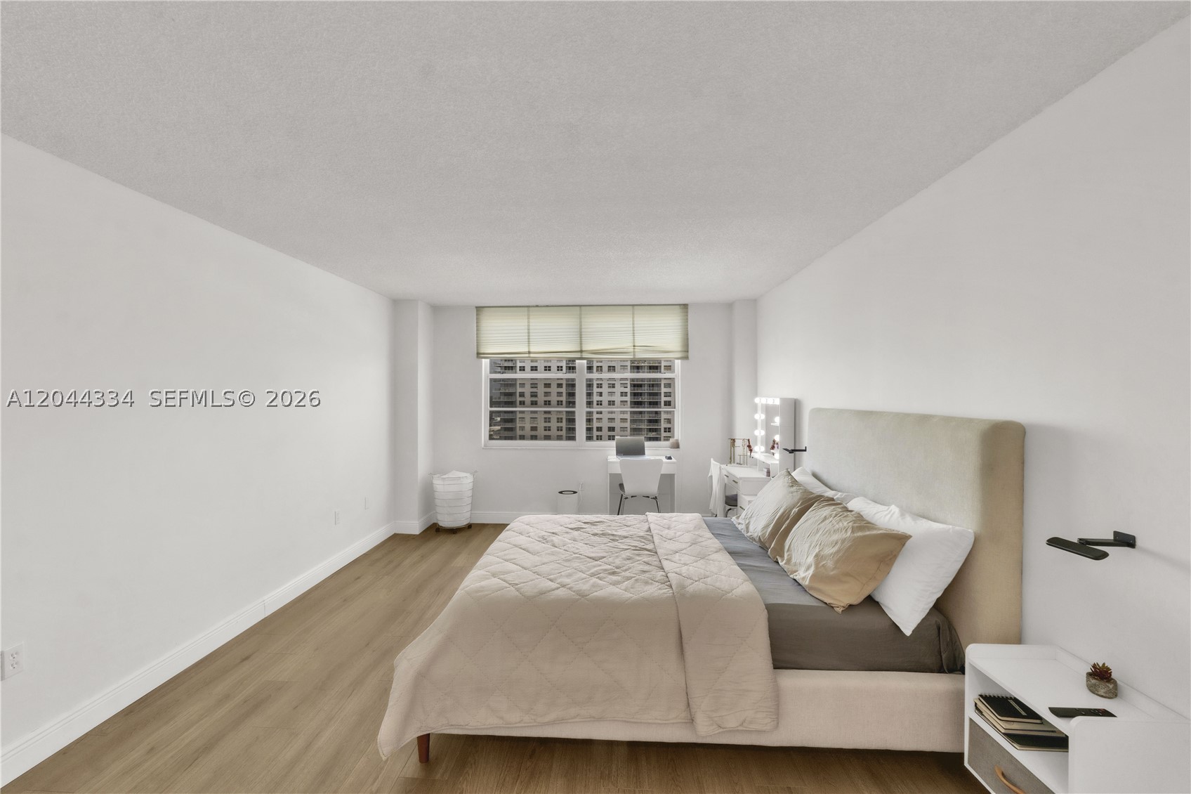 ADMIRALS PORT CONDO WEST - Residential