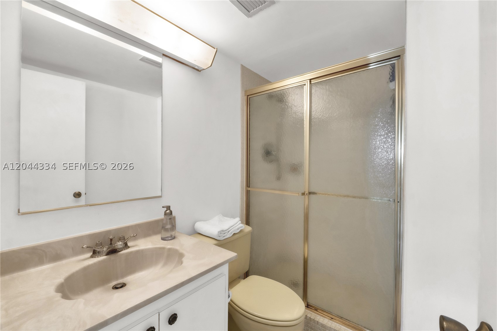 ADMIRALS PORT CONDO WEST - Residential
