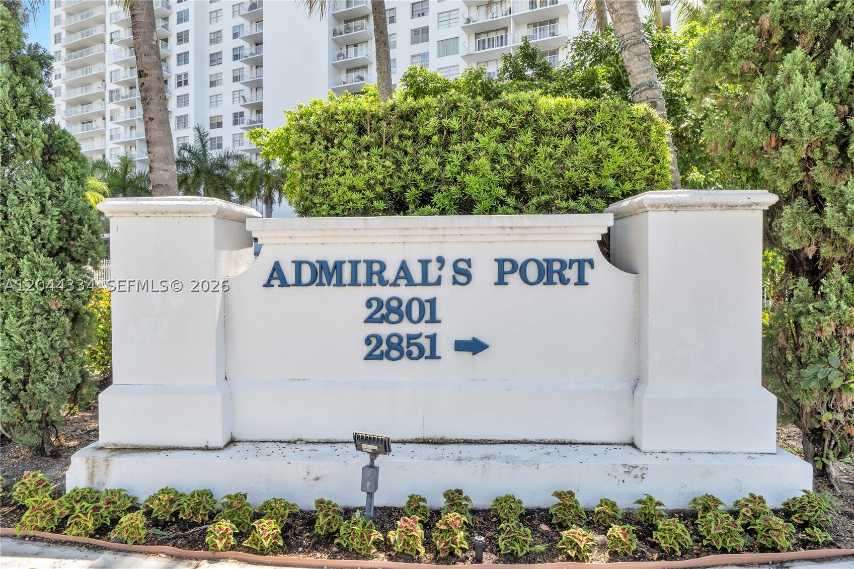ADMIRALS PORT CONDO WEST - Residential