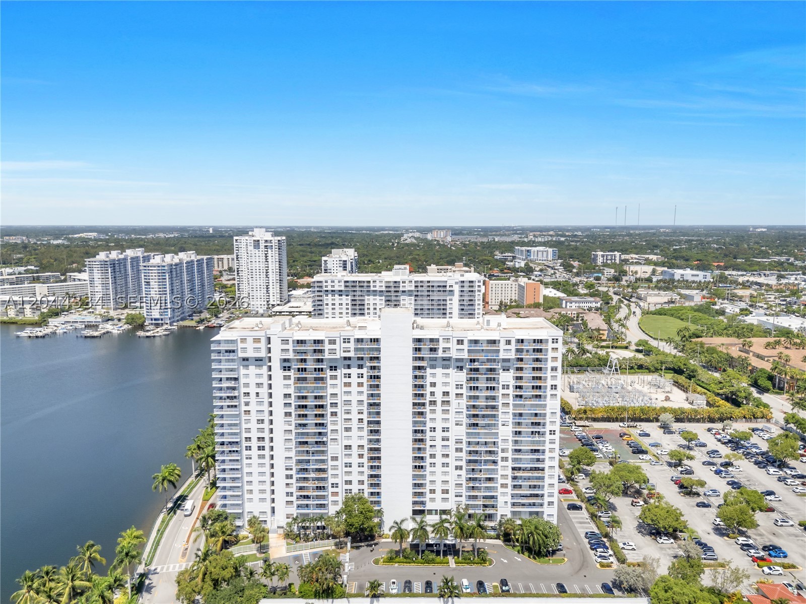ADMIRALS PORT CONDO WEST - Residential