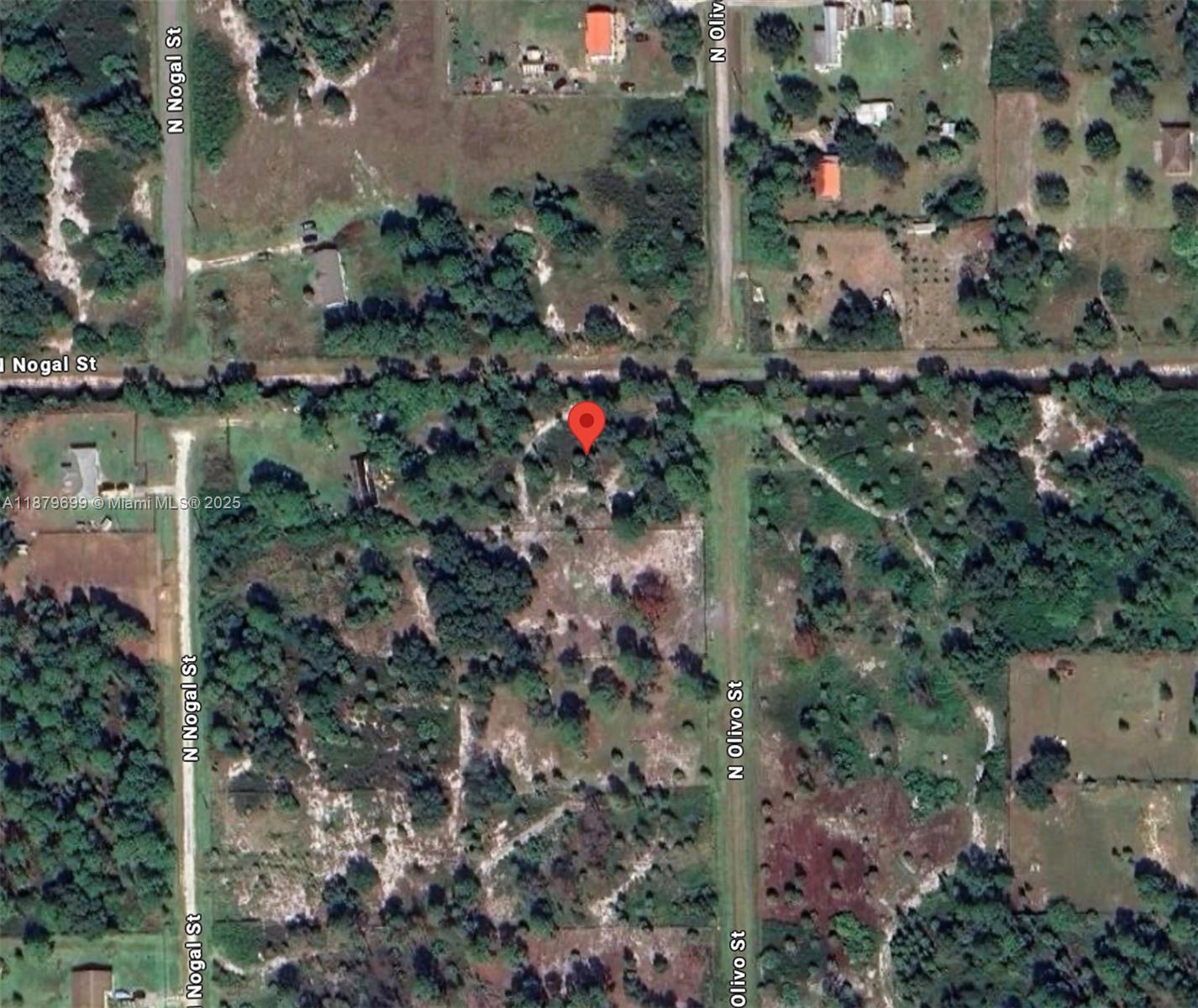 Here’s your chance to own a gorgeous 1-acre lot with paved road access in a vibrant and welcoming community!
Enjoy amazing amenities like a sparkling community pool, clubhouse, and fun recreational areas — perfect for relaxing weekends or entertaining friends and family! 
This lot is county-approved for a single-family home, so bring your dream home vision to life! 
Plus, you're just a 1 hour drive away from great dining, shopping, and entertainment — the best of both worlds!
 Act fast — opportunities like this don’t stick around!