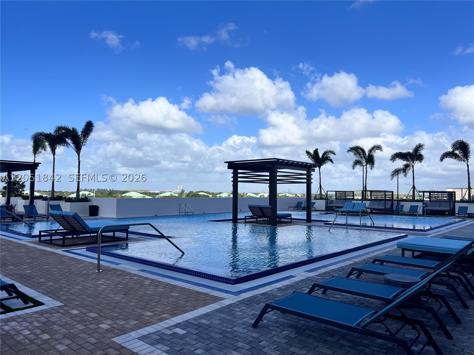 5350 PARK CONDO - Residential