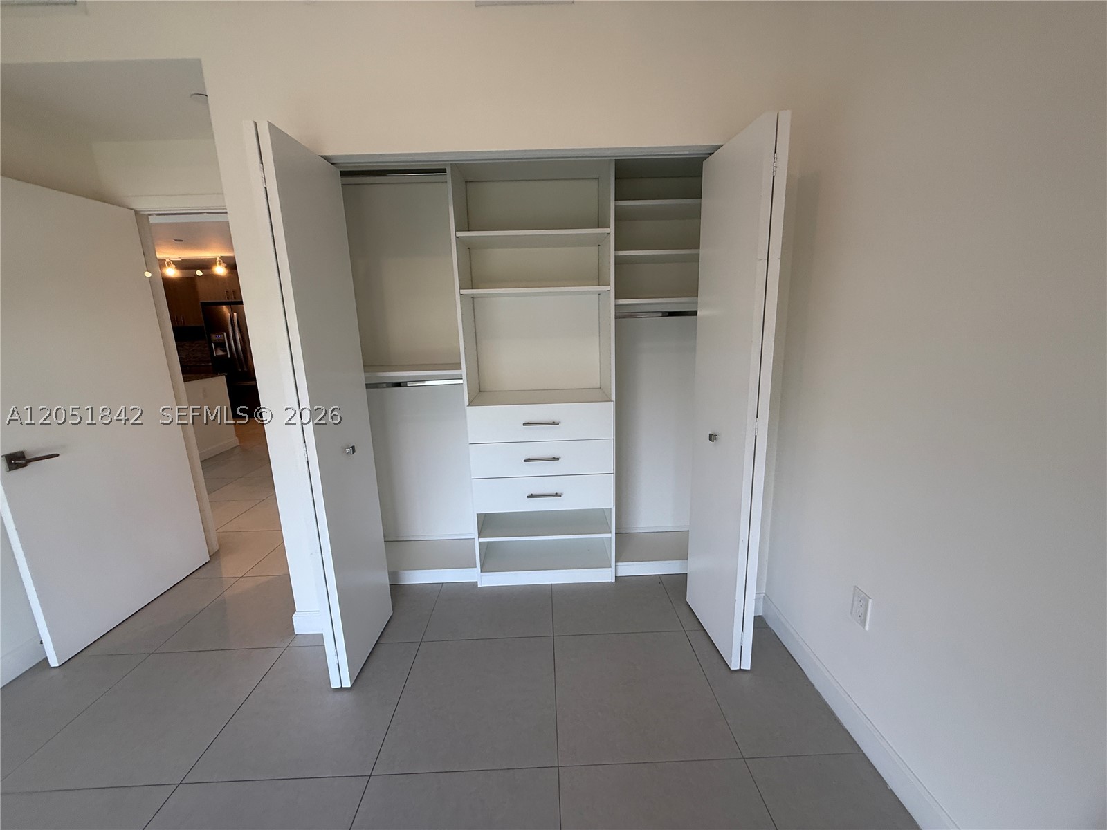5350 PARK CONDO - Residential