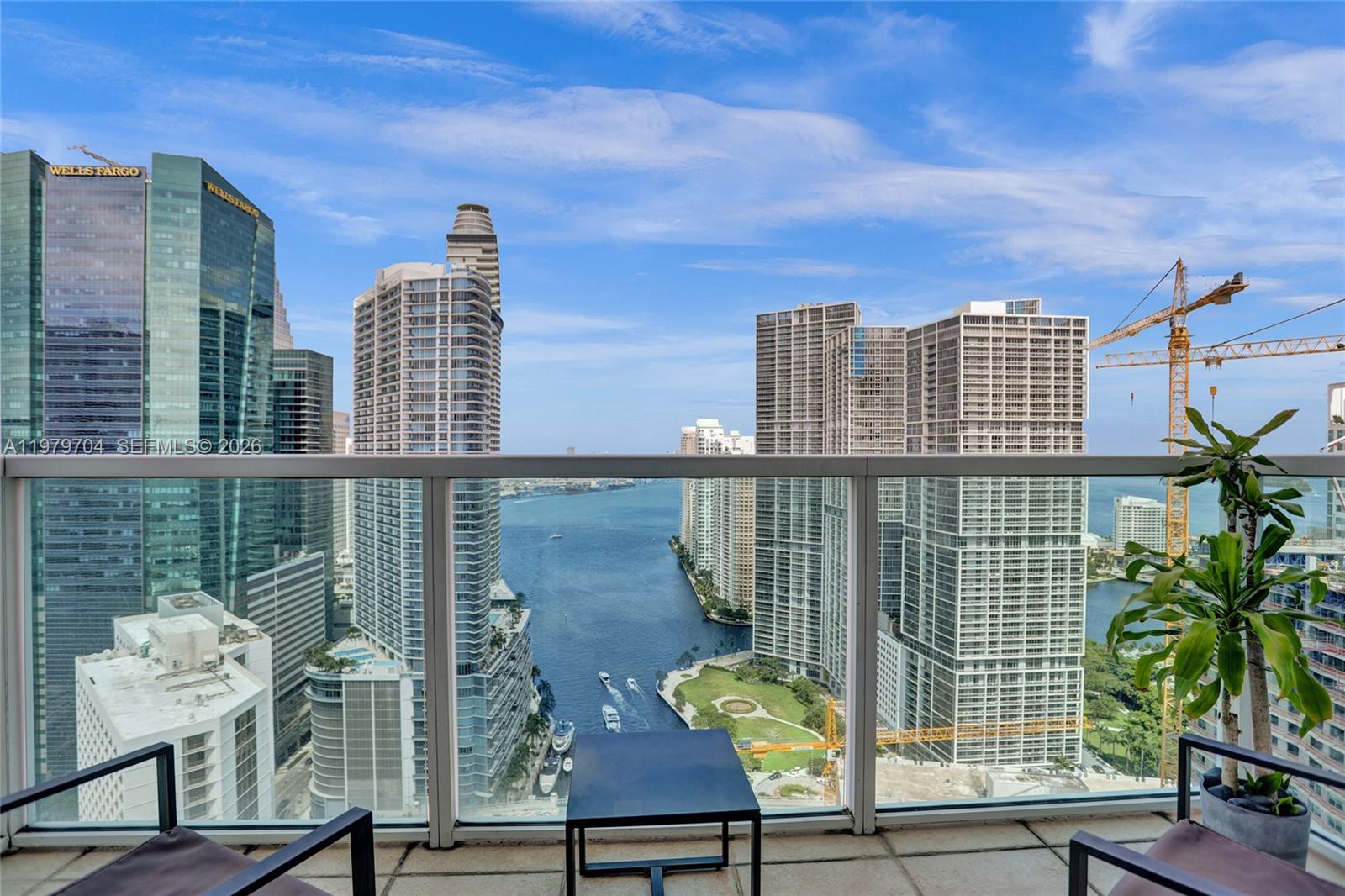 BRICKELL ON THE RIVER N T - Residential