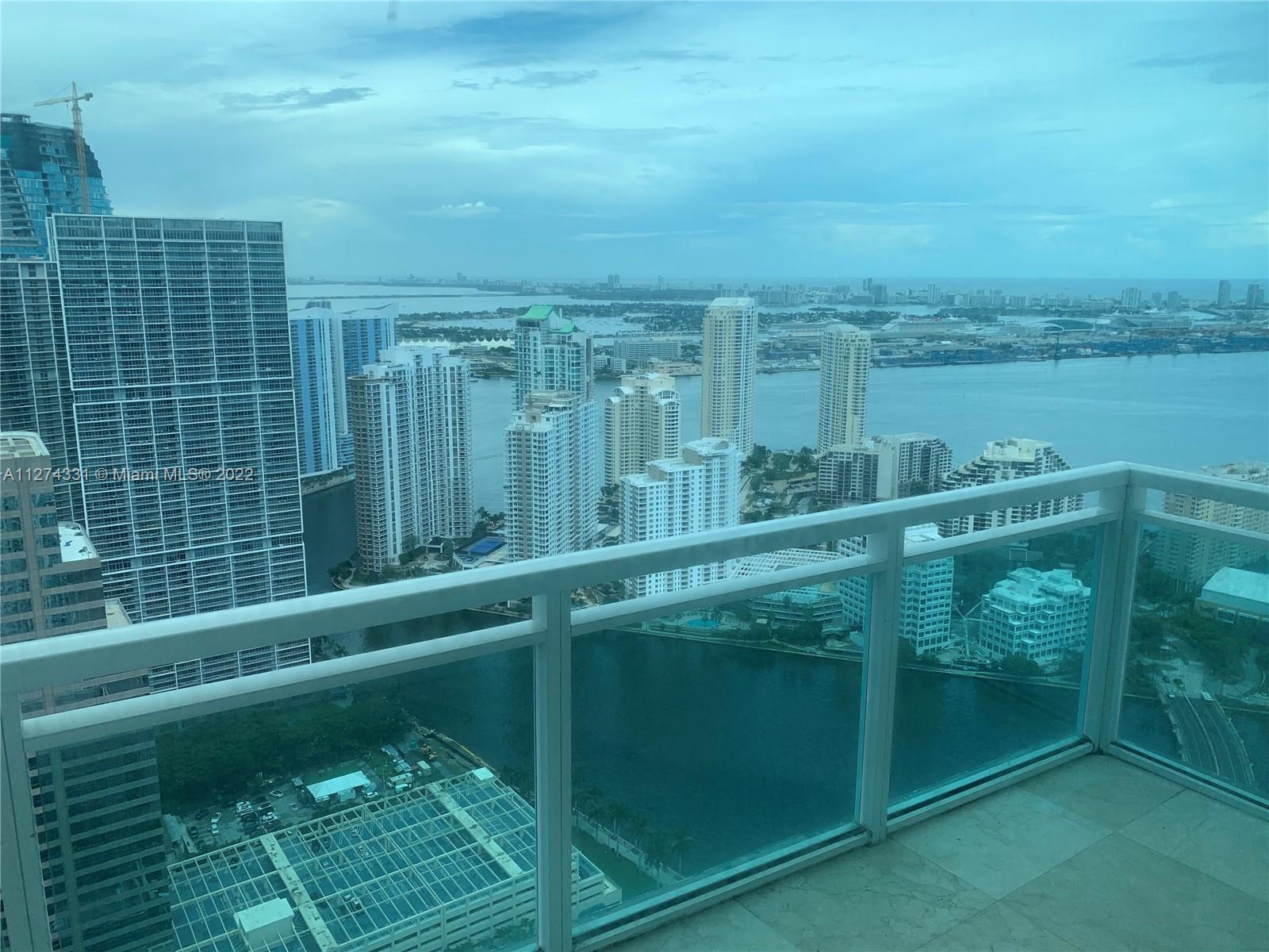 THE PLAZA 851 BRICKELL CO - Residential Lease
