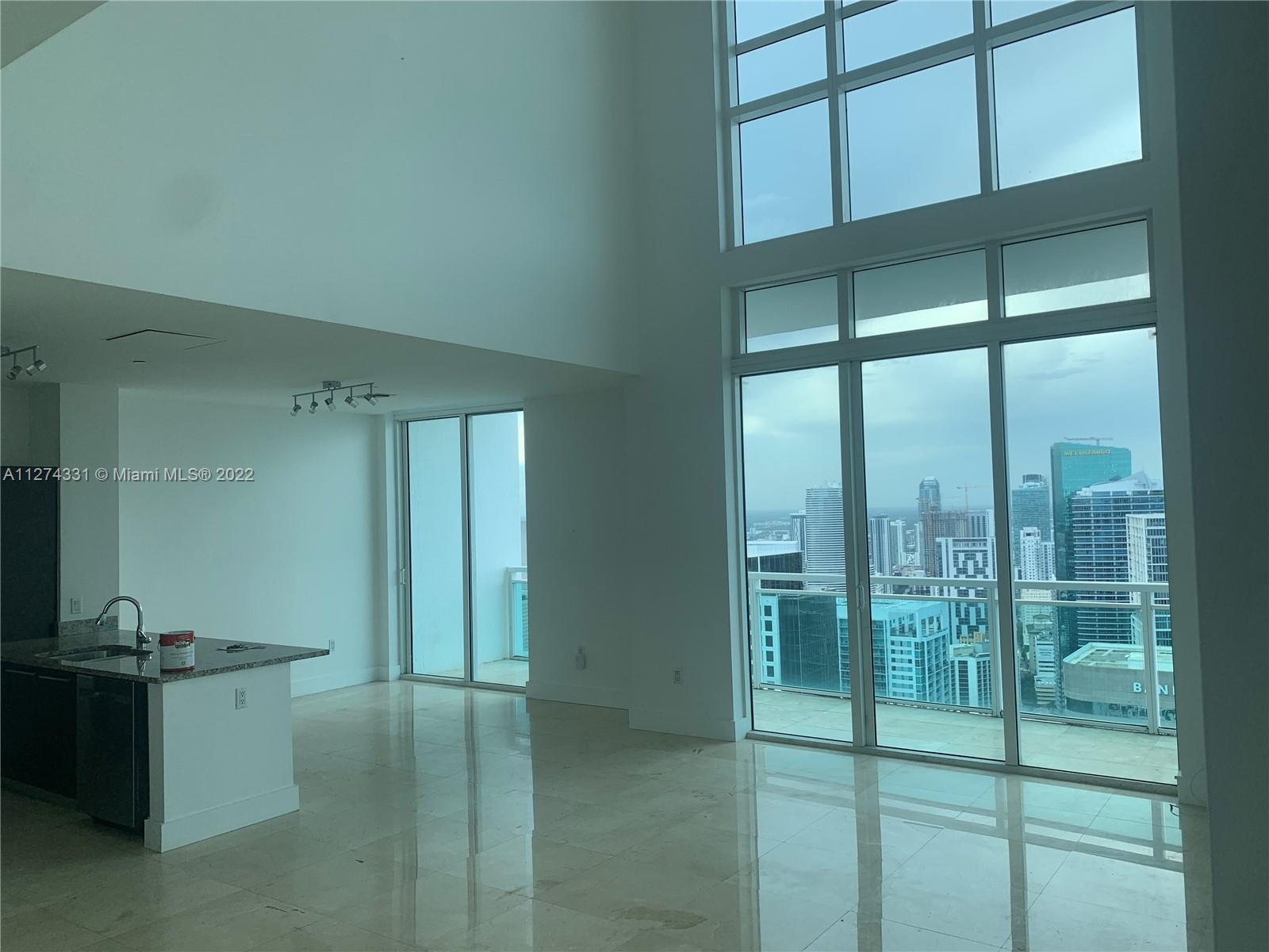 THE PLAZA 851 BRICKELL CO - Residential Lease