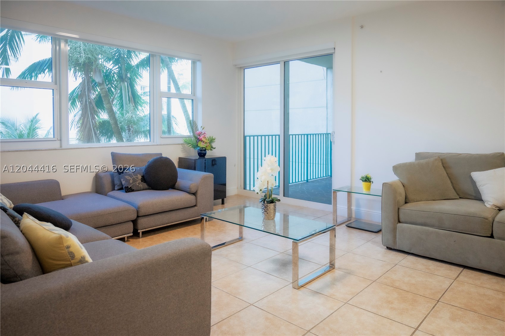 TURNBERRY VILLAGE SO TOWE - Residential Lease