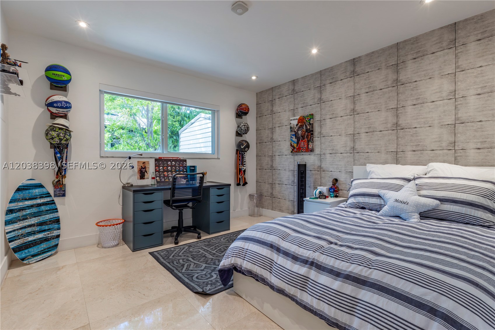 HIGHLAND LAKES SEC 12 - Residential
