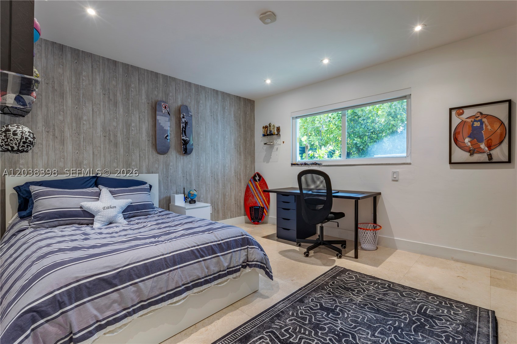 HIGHLAND LAKES SEC 12 - Residential