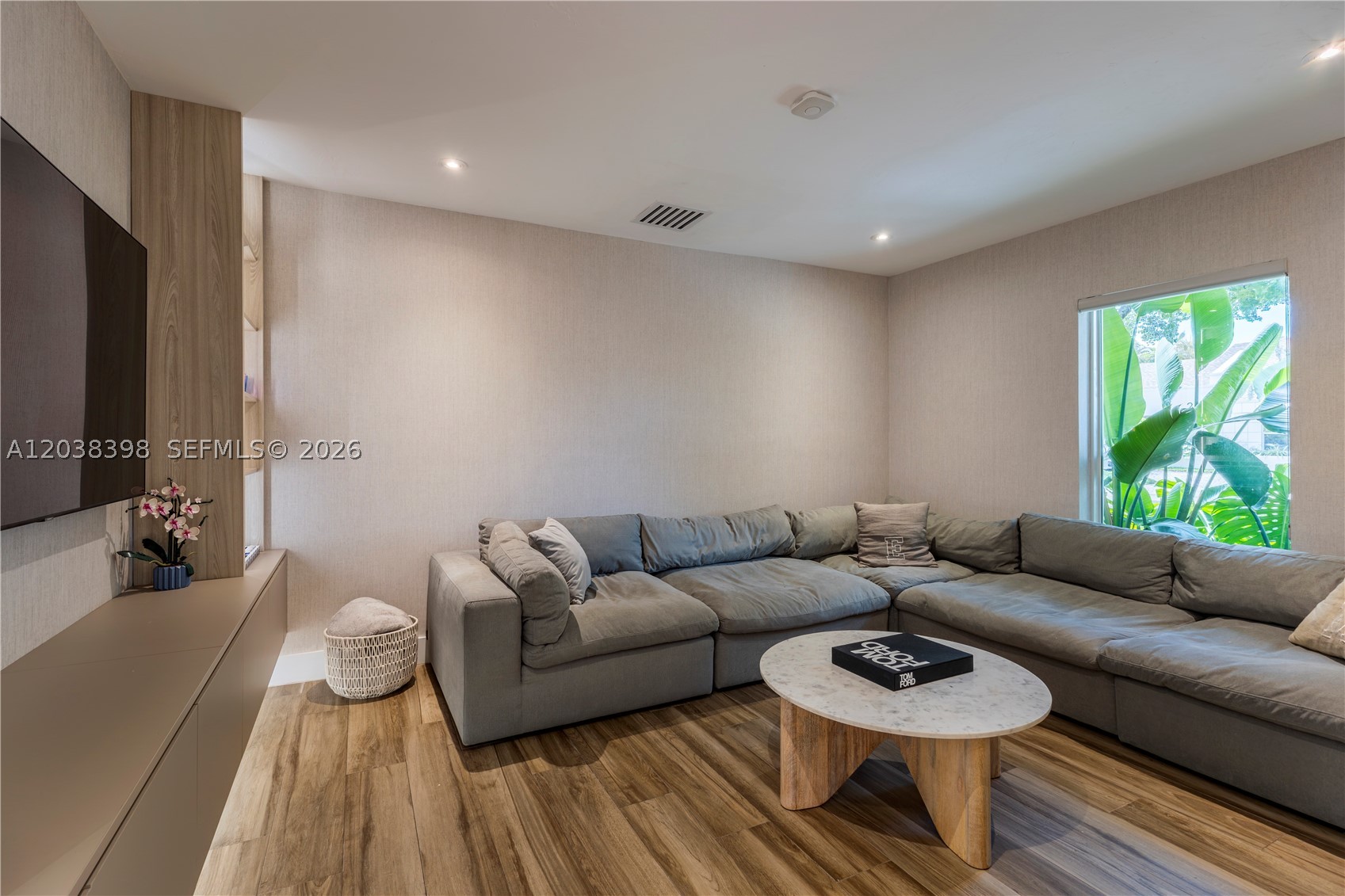 HIGHLAND LAKES SEC 12 - Residential