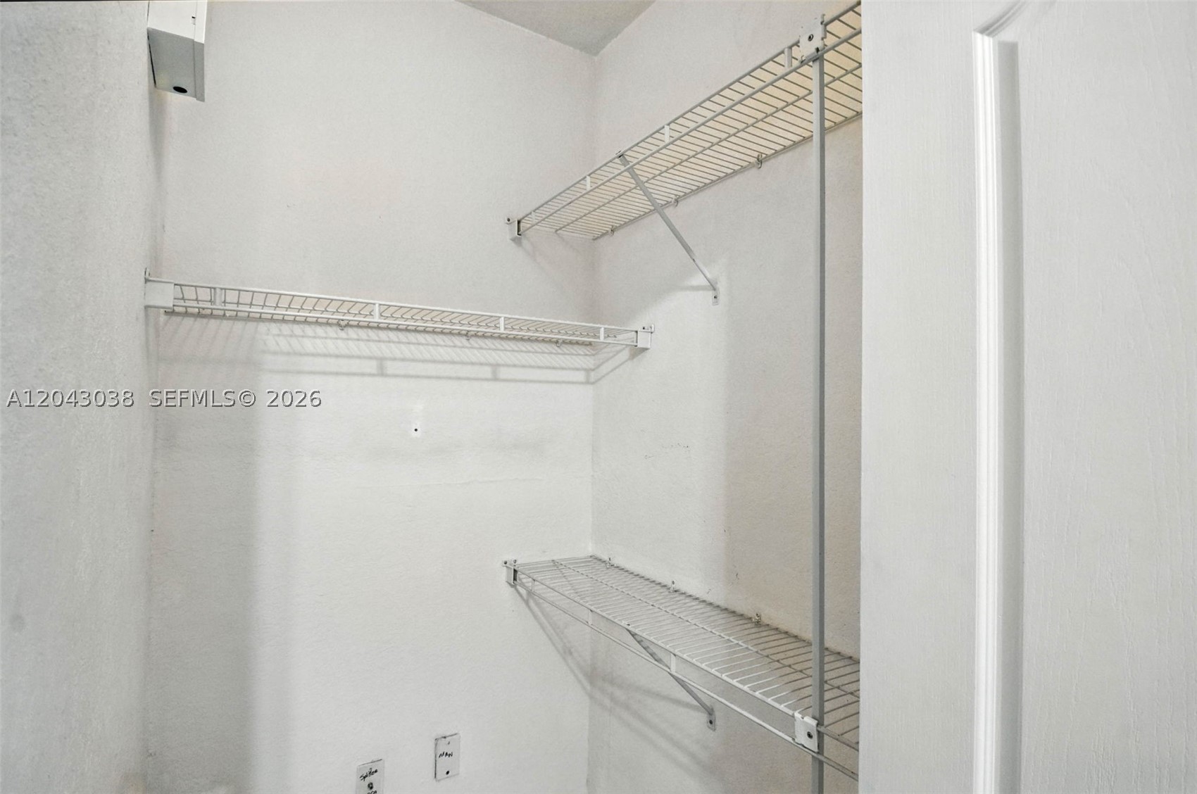 VALENCIA CONDO - Residential Lease
