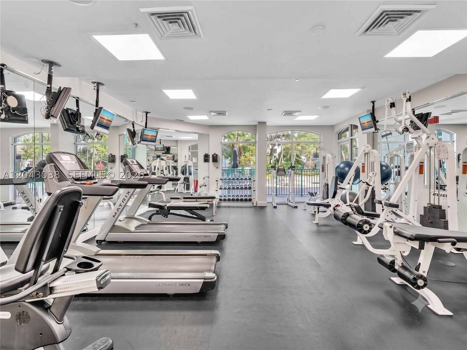 VALENCIA CONDO - Residential Lease
