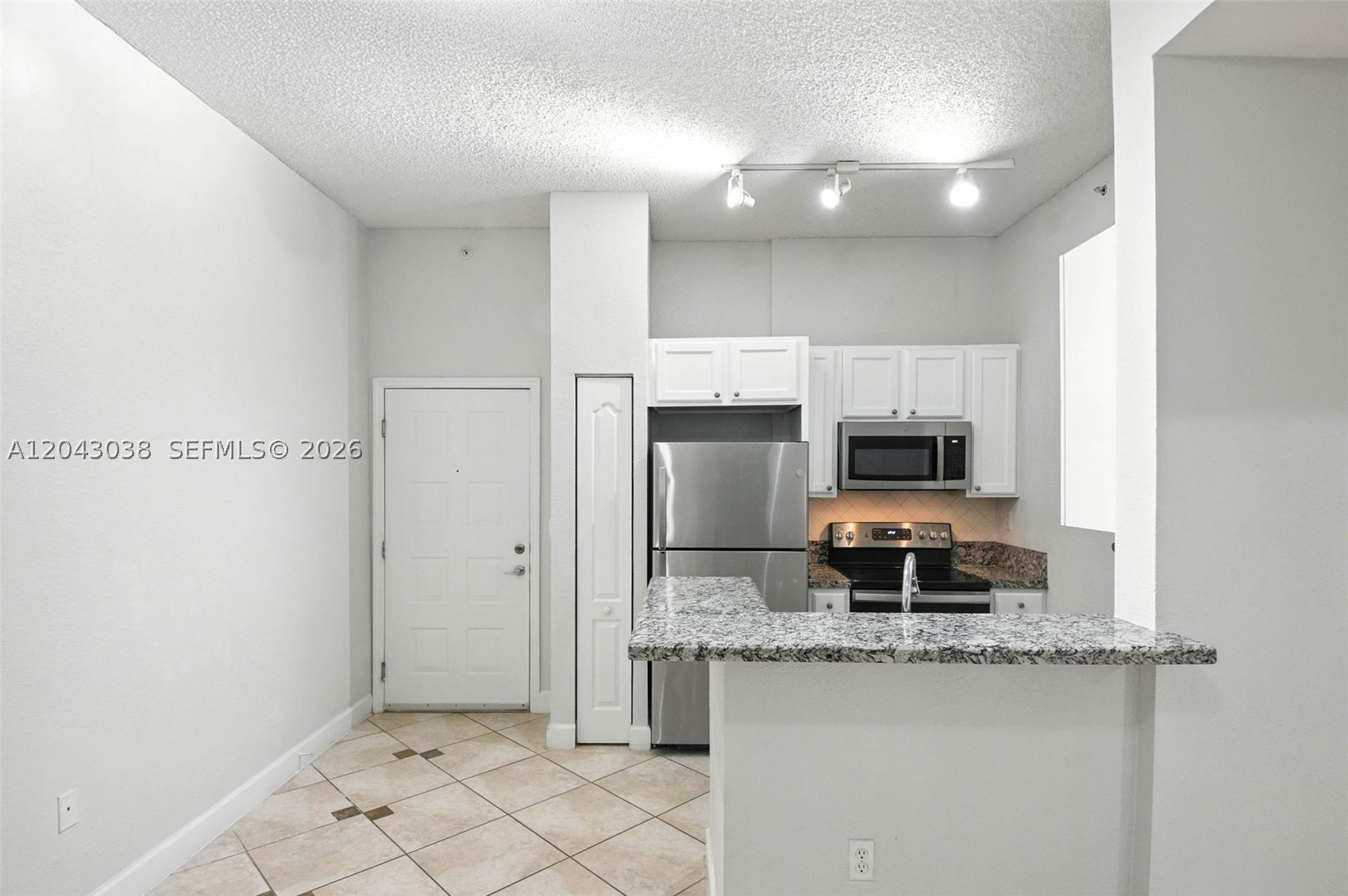 VALENCIA CONDO - Residential Lease