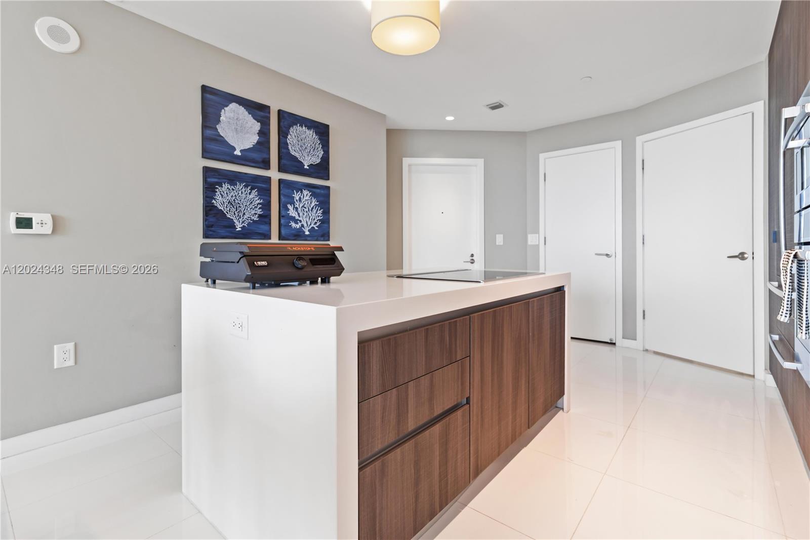 PARAMOUNT MIAMI WORLDCENT - Residential